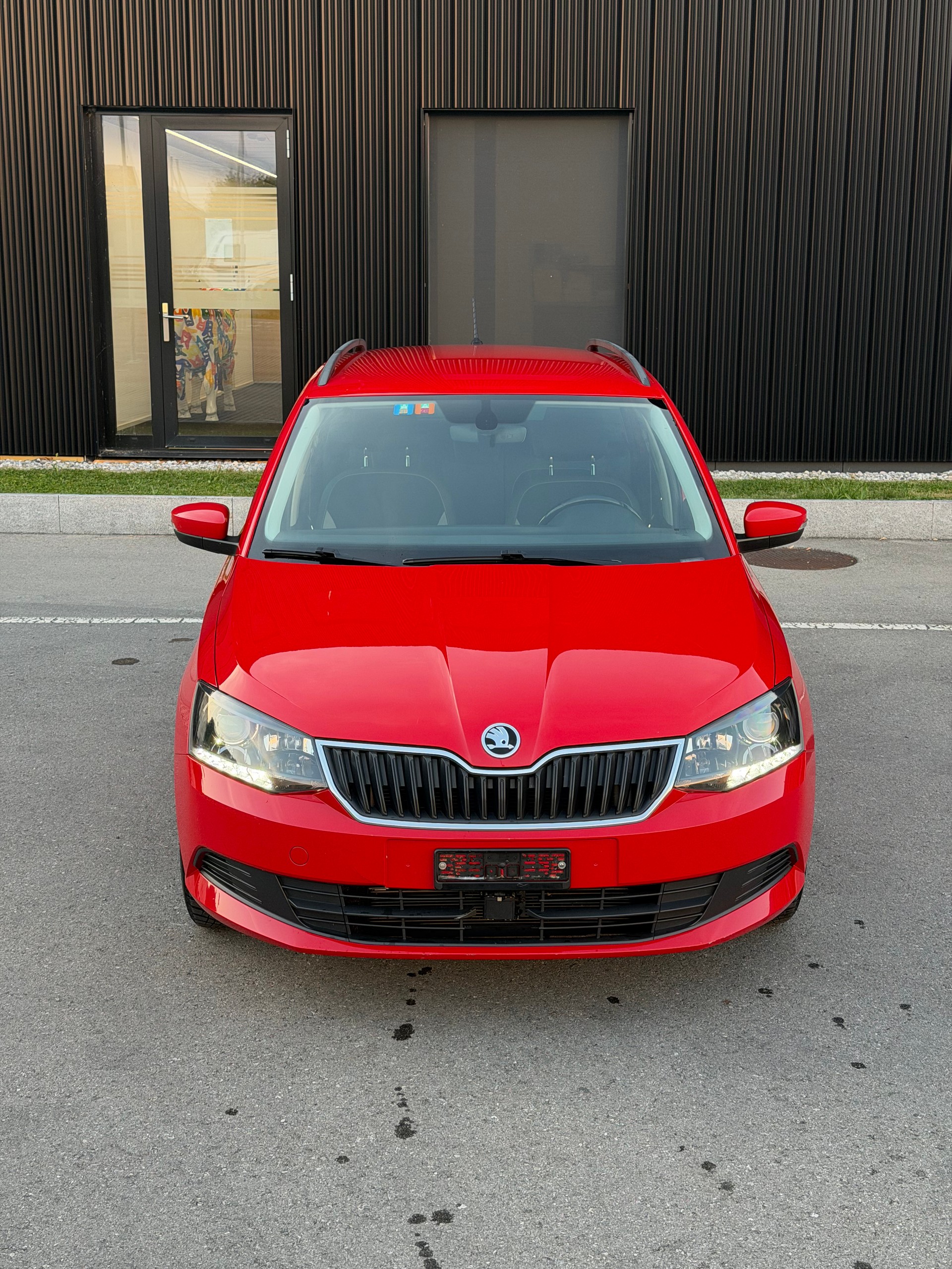 SKODA Fabia 1.2 TSI Ambition-image-1