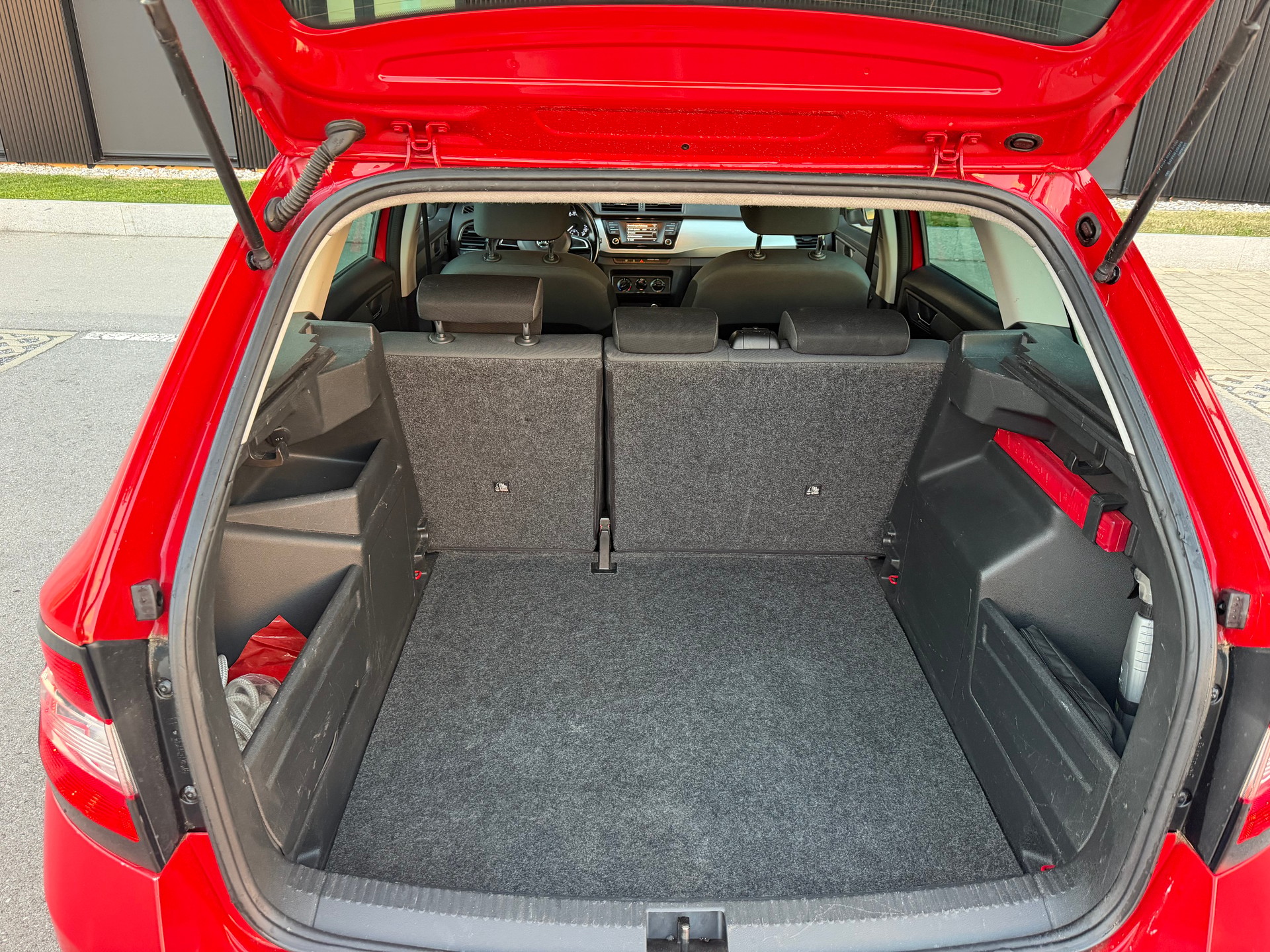 SKODA Fabia 1.2 TSI Ambition-image-9