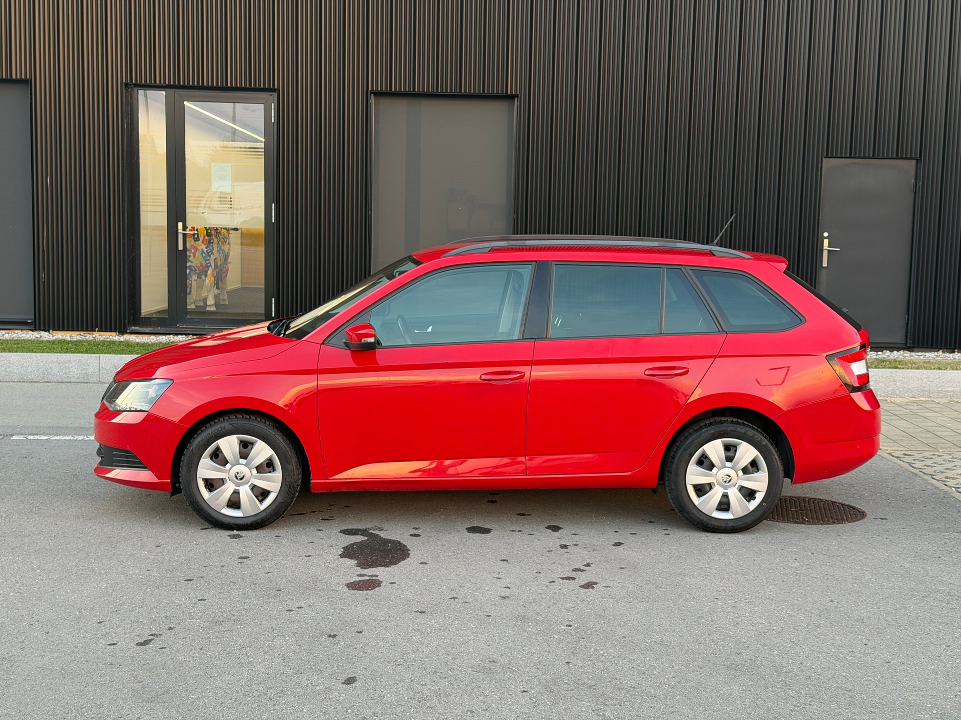 SKODA Fabia 1.2 TSI Ambition-image-4