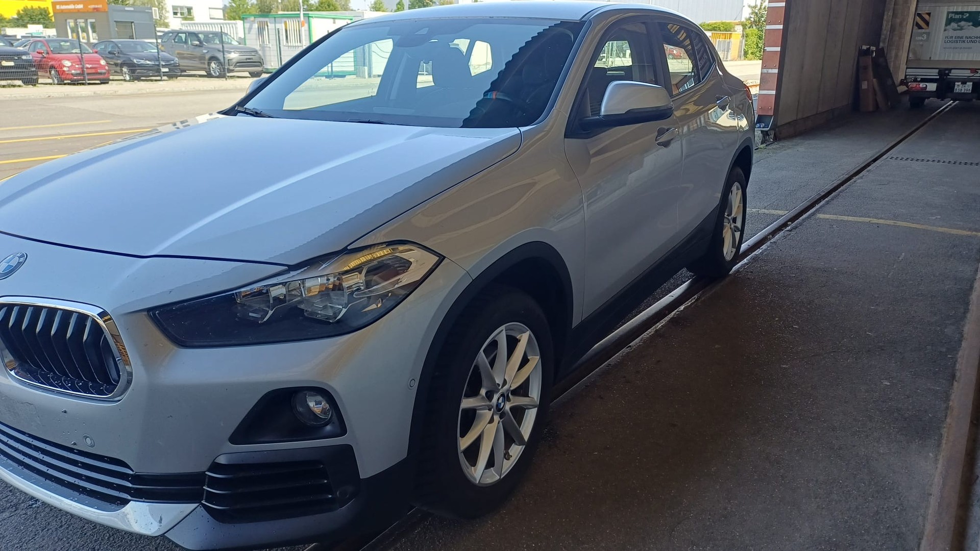 BMW X2 sDrive 18i Steptronic DSK-image-1