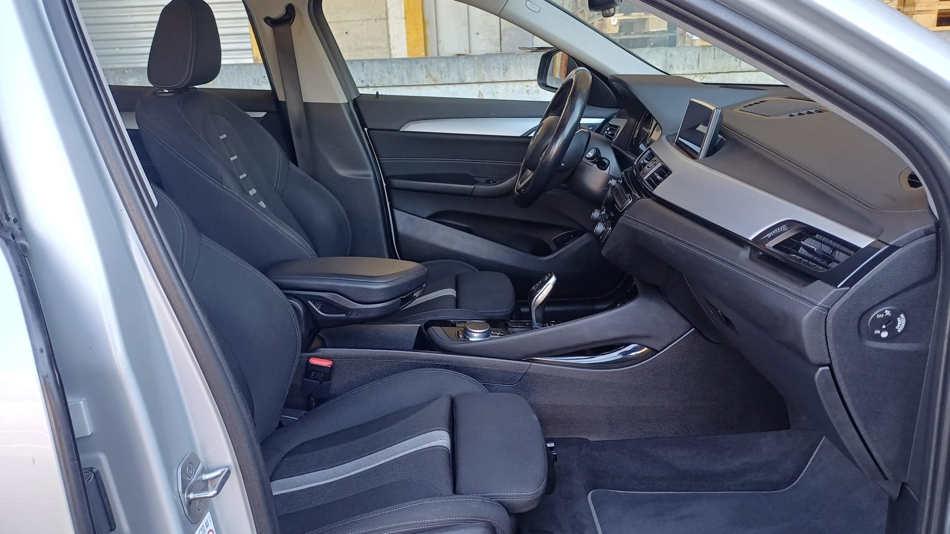 BMW X2 sDrive 18i Steptronic DSK-image-8