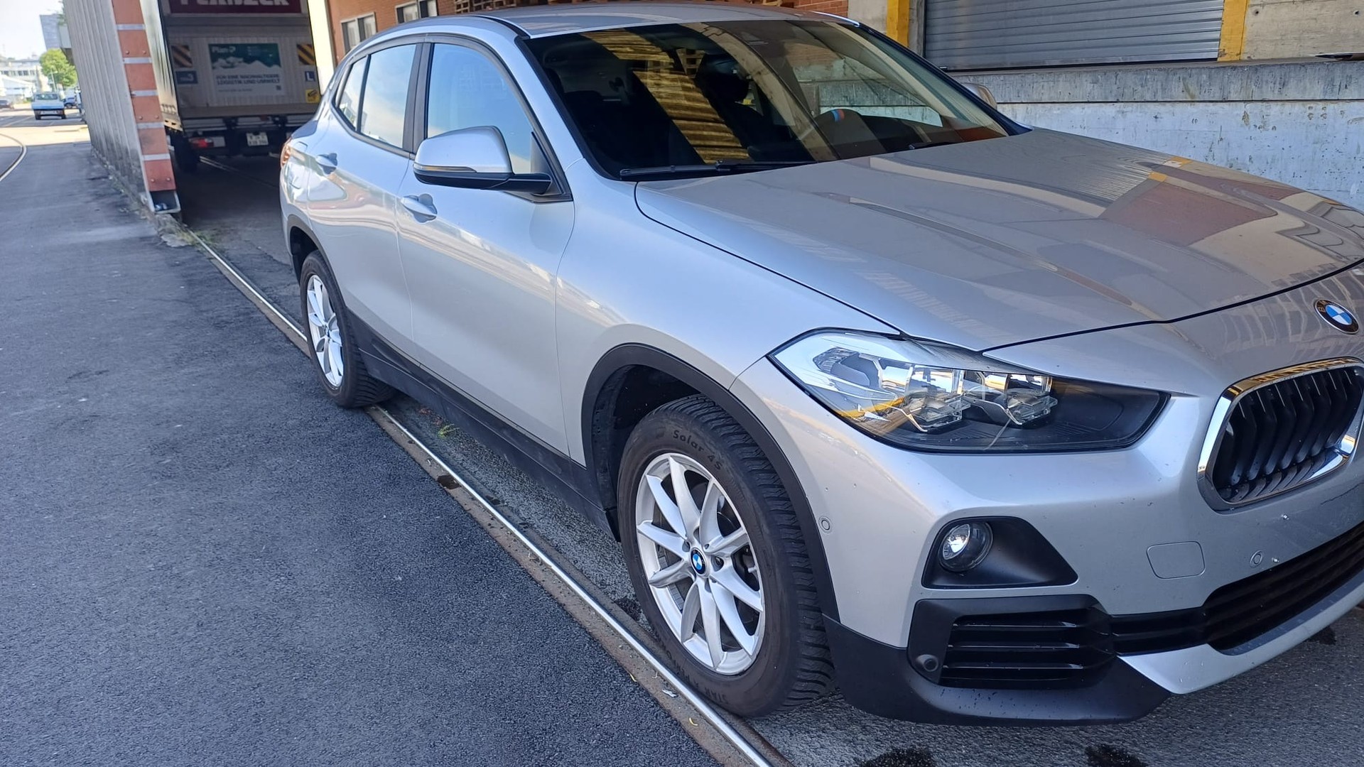 BMW X2 sDrive 18i Steptronic DSK-image-2