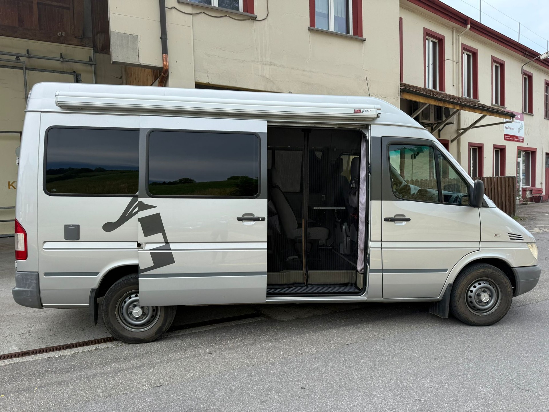 MERCEDES-BENZ 311-image-6