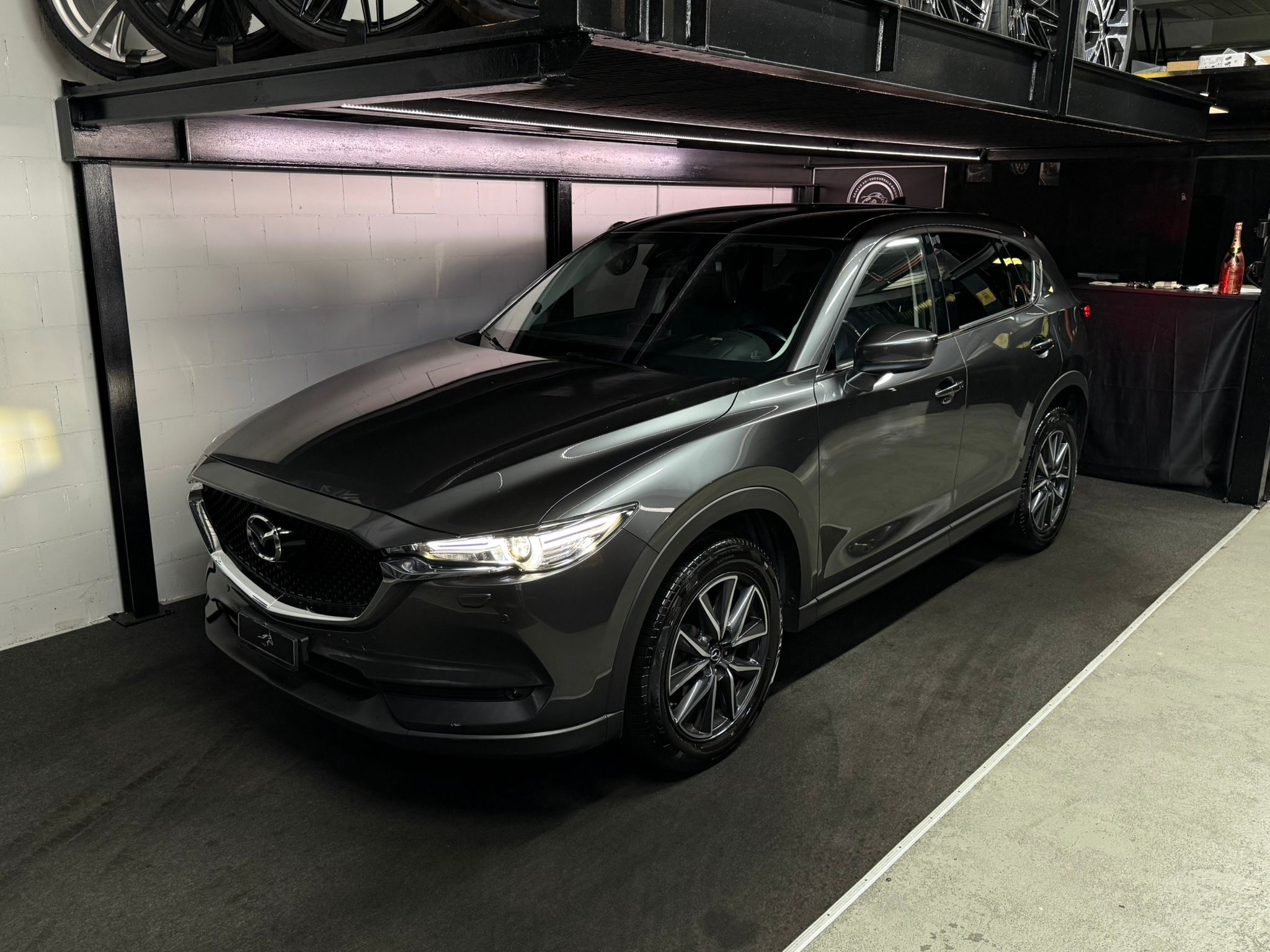 Car photo