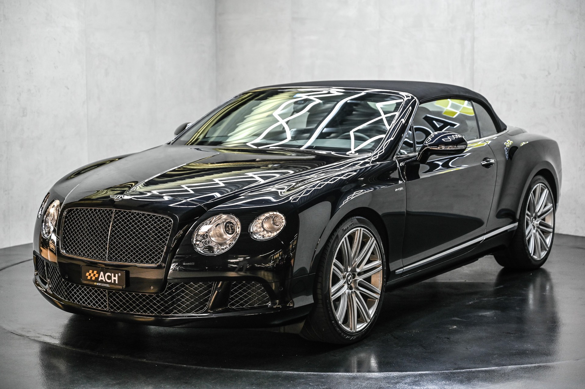 BENTLEY Continental GTC 6.0 V12 Speed-image-5
