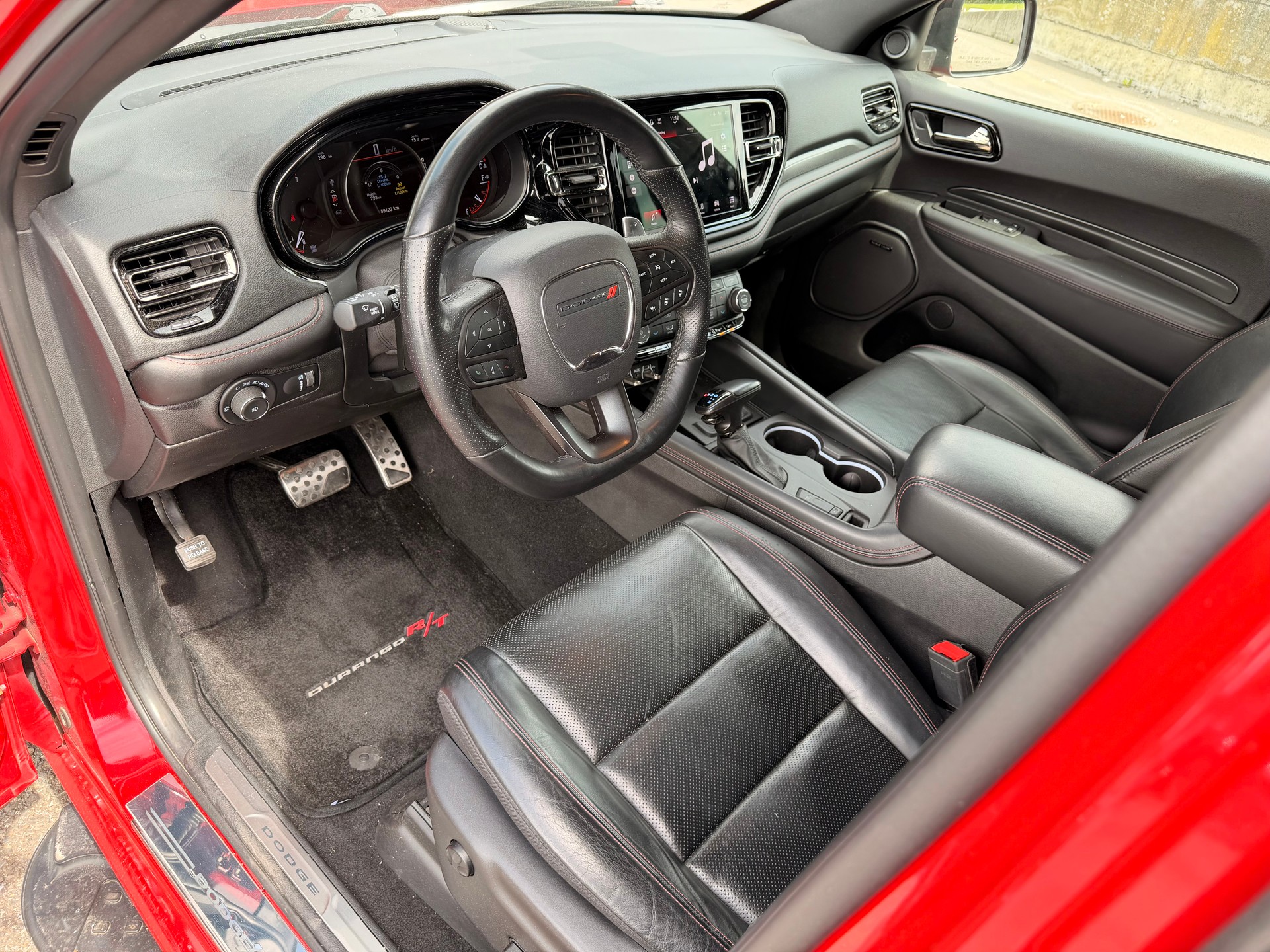 DODGE 5.7 RT V8 HEMI - 364 PS- AHK 3'500 Kg-image-8