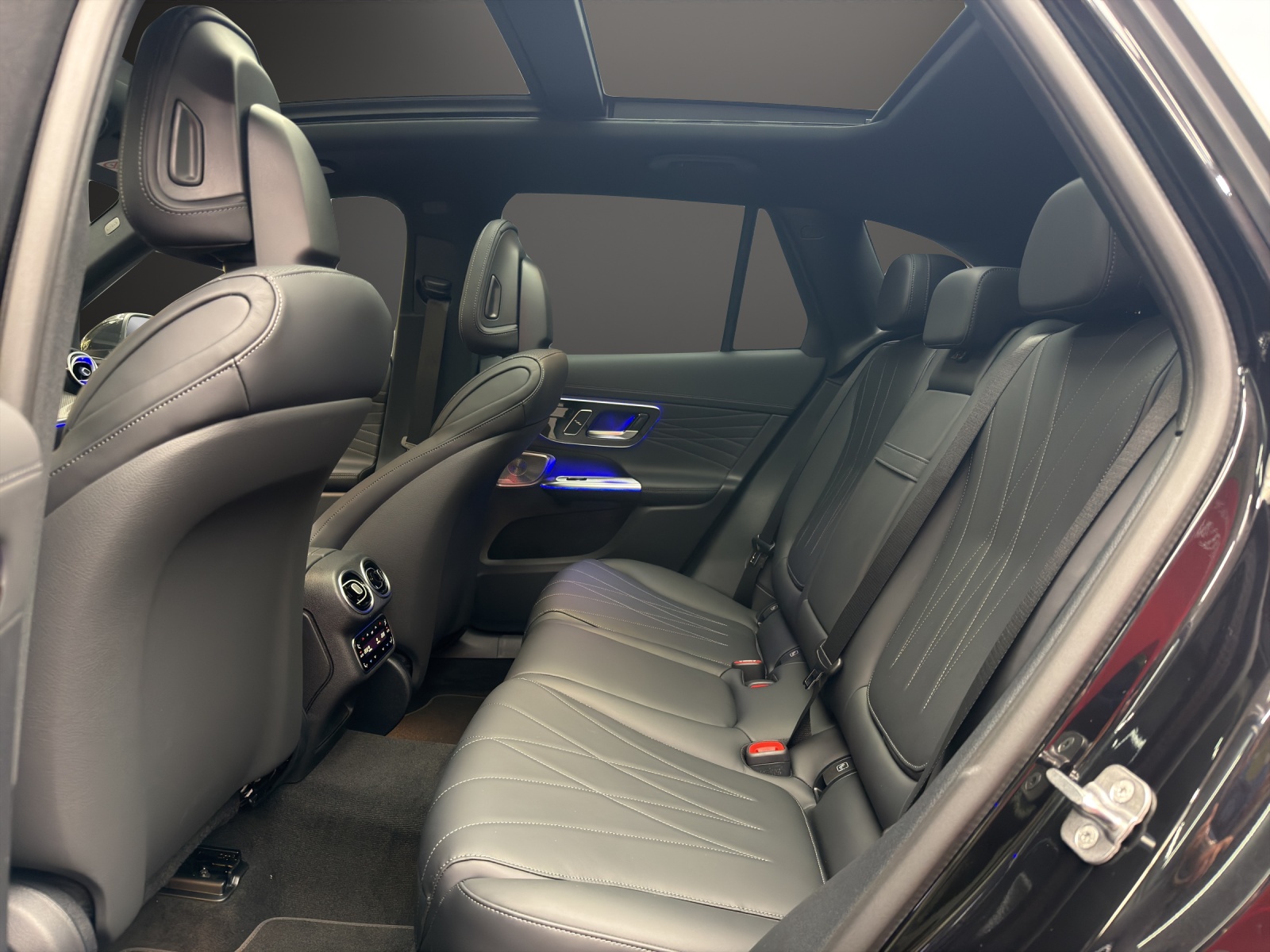 MERCEDES-BENZ AMG GLC 53 4MATIC+-image-9