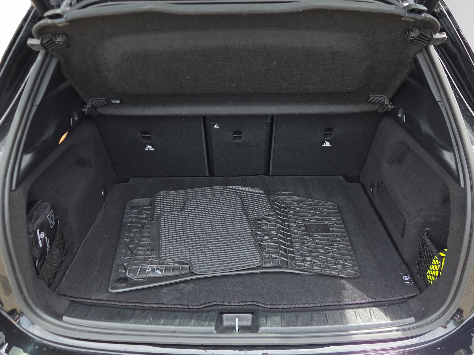 Image MERCEDES-BENZ GLA-250 GLA 250 4Matic 8G-DCT Swiss Star