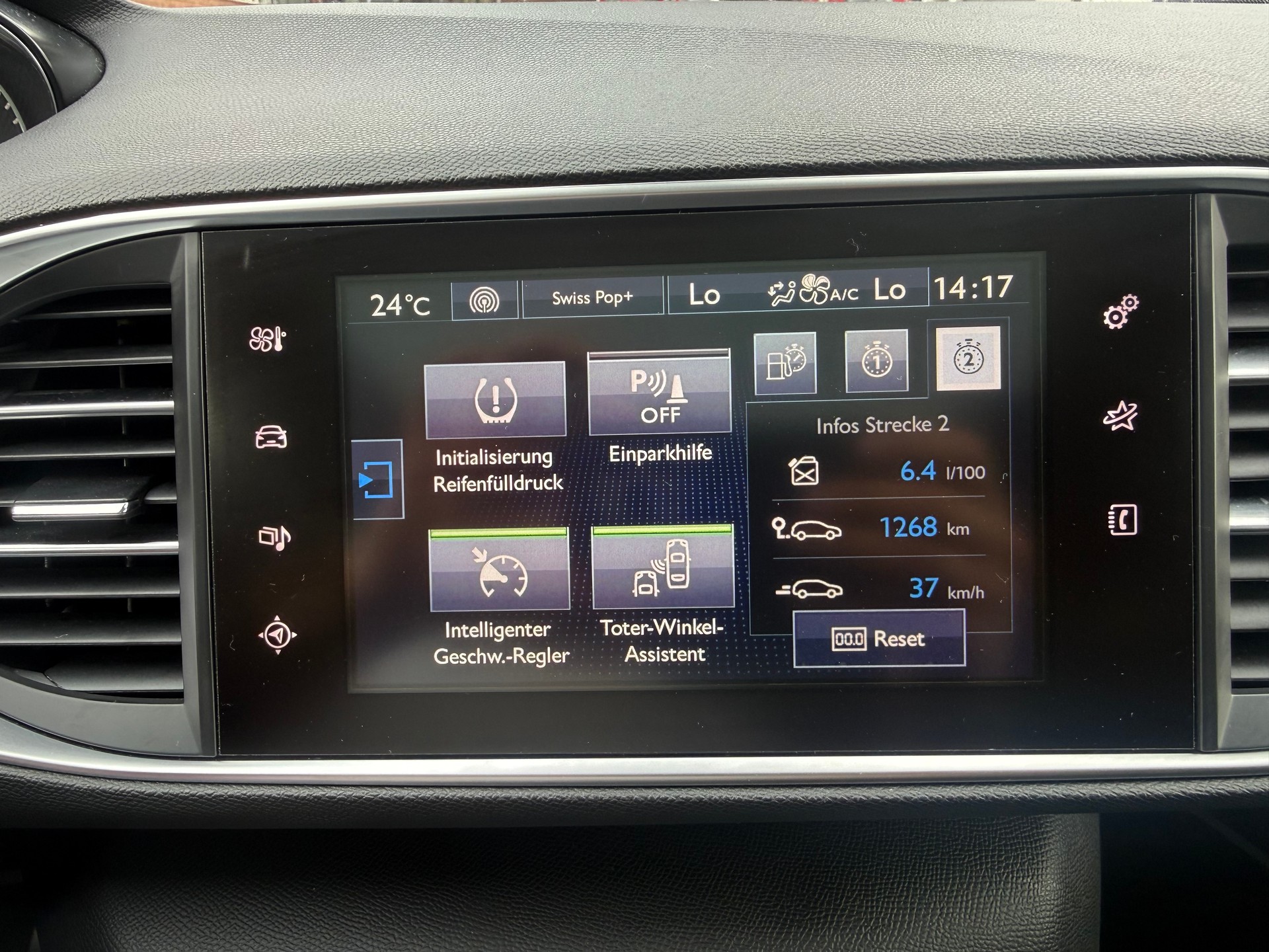 PEUGEOT 308 1.2 THP Active Automatic-image-9