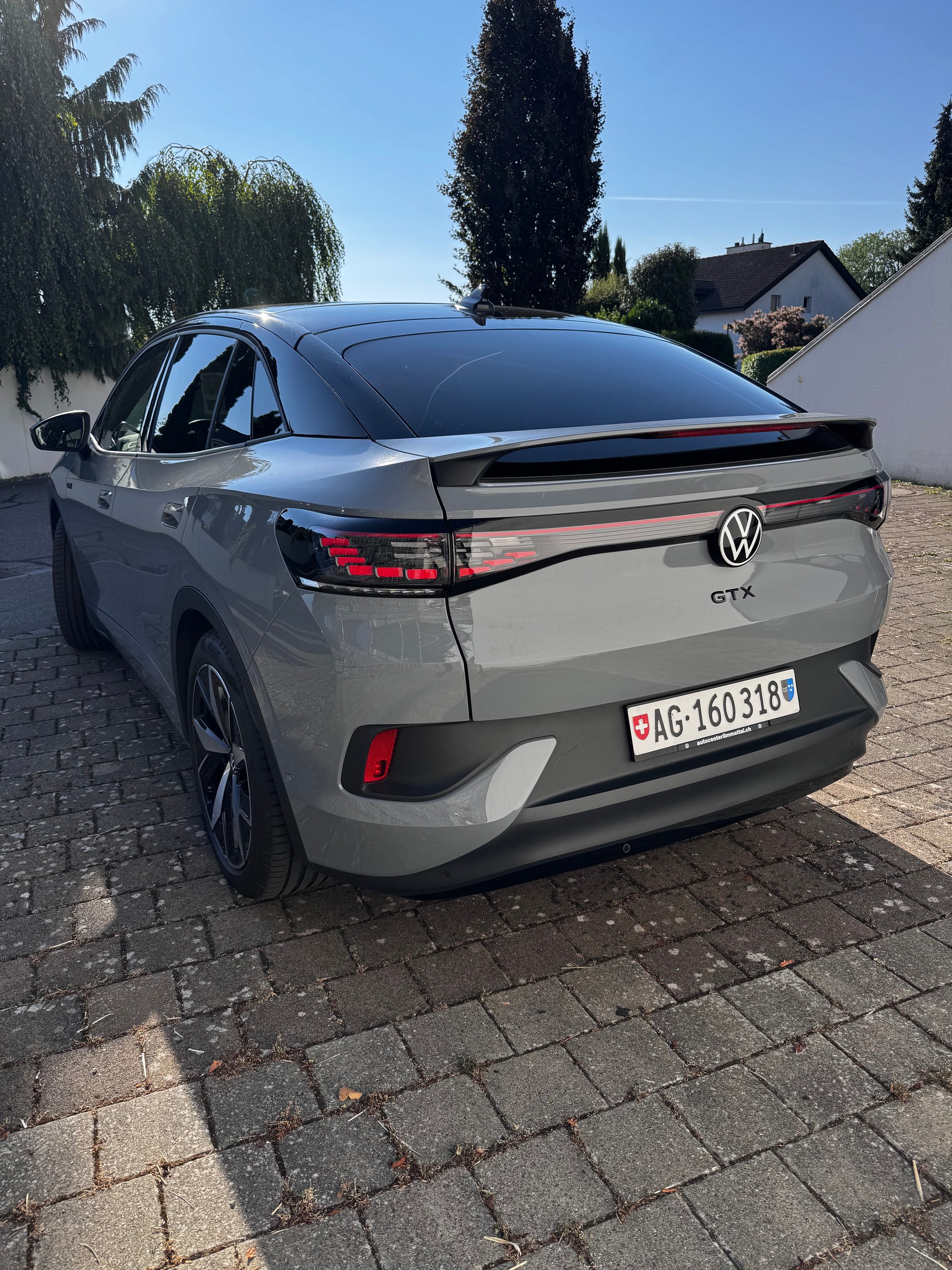 VW GTX 4motion 77 kWh-image-2