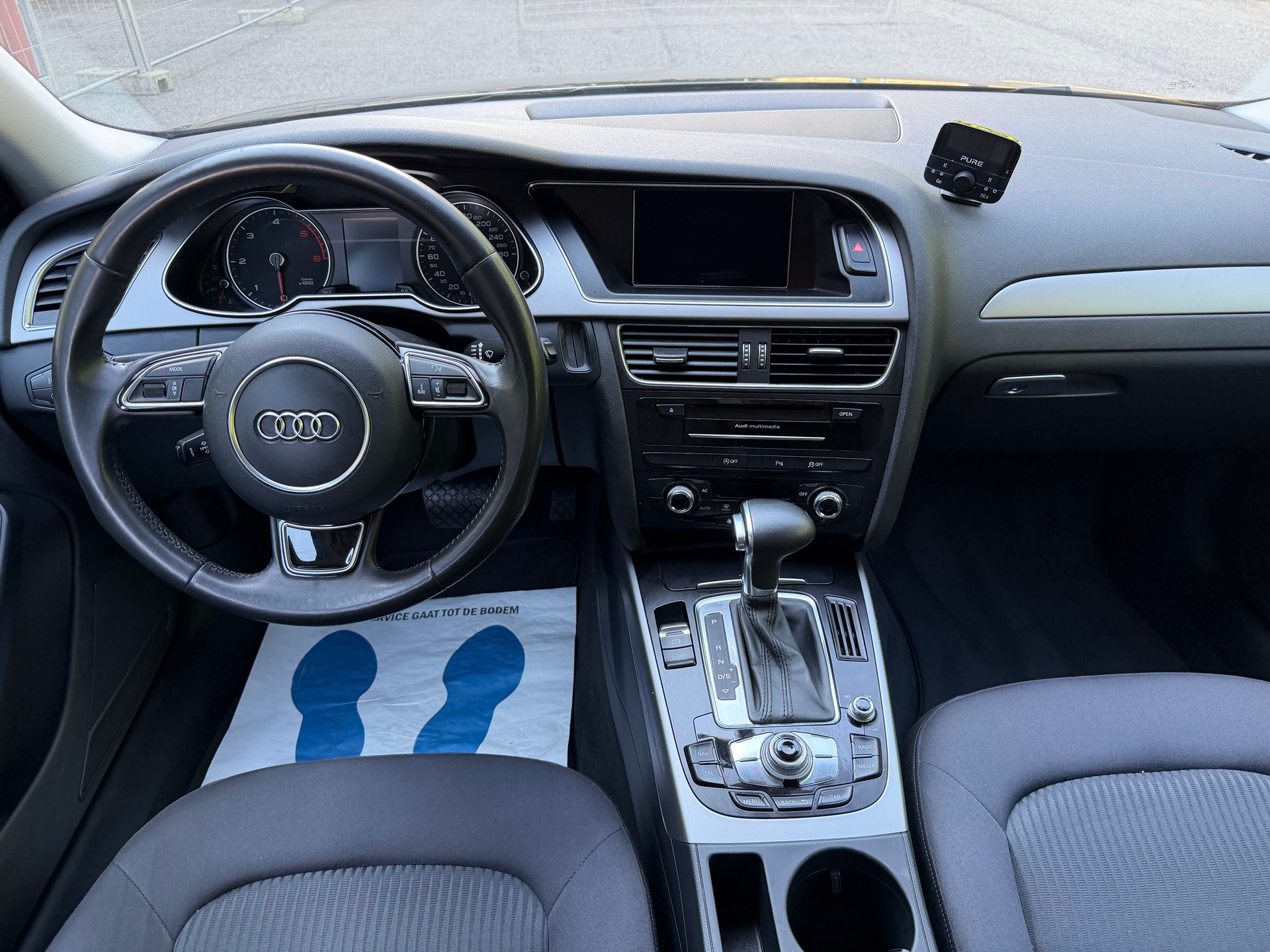 AUDI A4 Avant 2.0 TDI multitronic-image-10