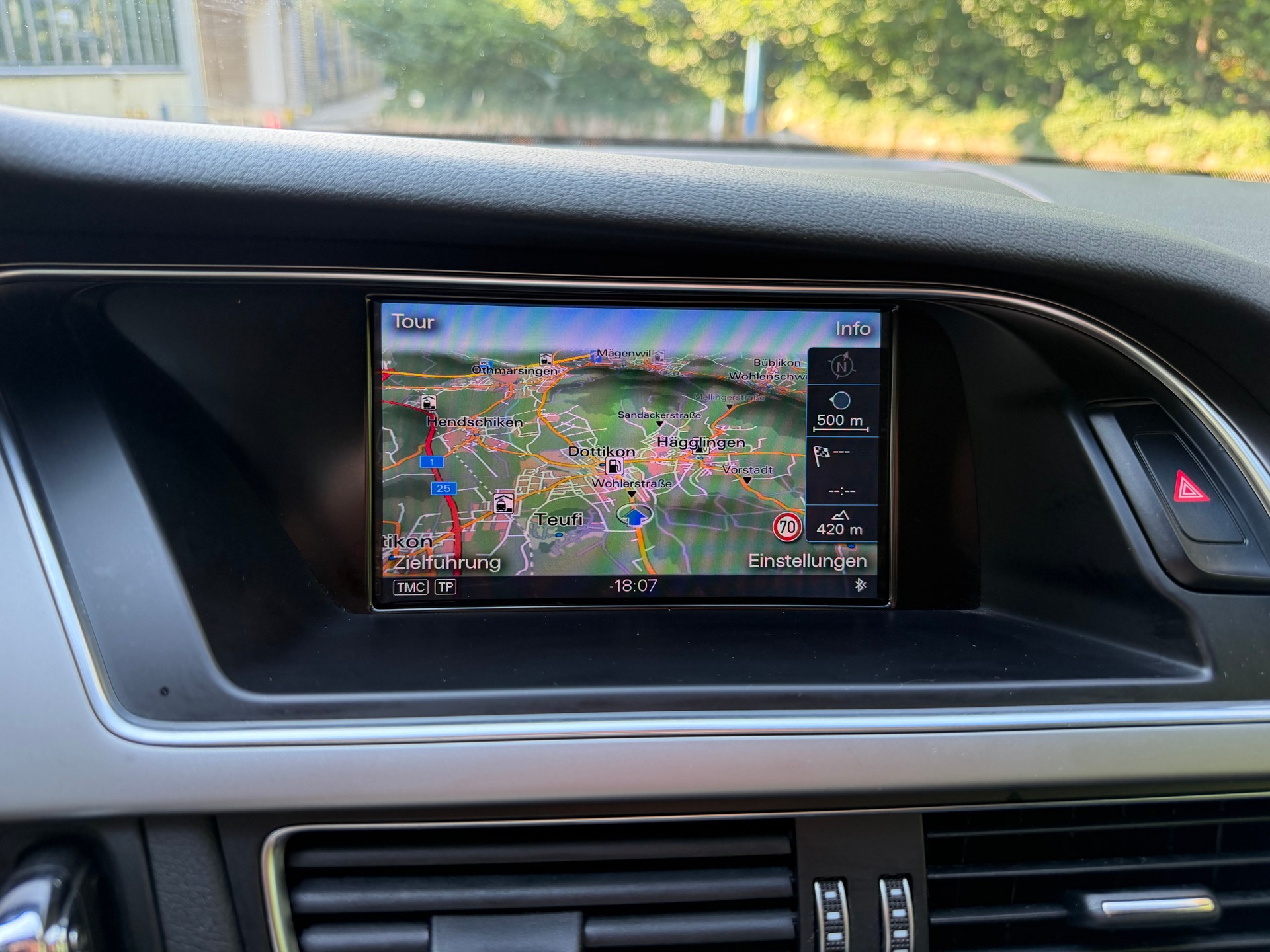 AUDI A4 Avant 2.0 TDI multitronic-image-11