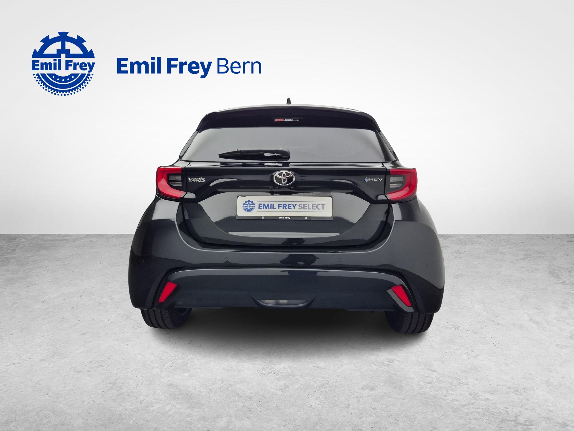 TOYOTA Yaris 1.5 VVT-i HSD Premium-image-11