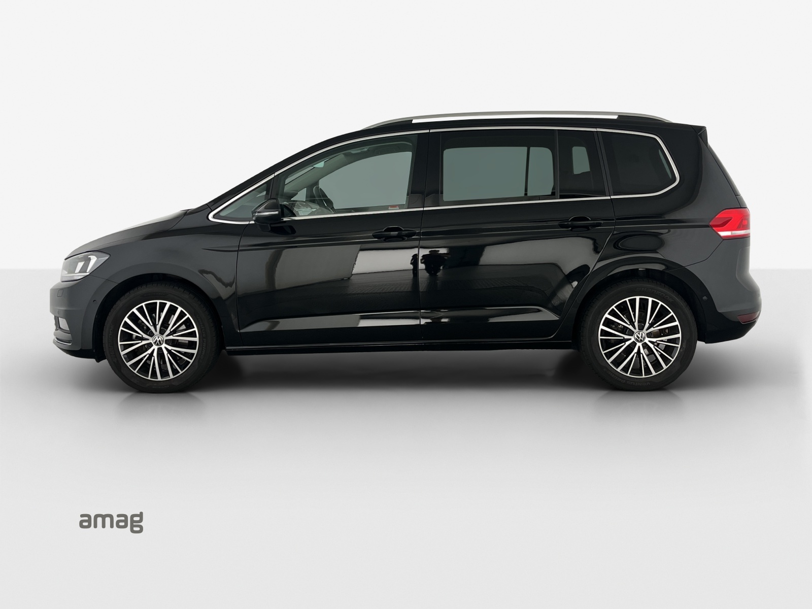 VW Touran 1.5 TSI EVO Highline DSG-image-1
