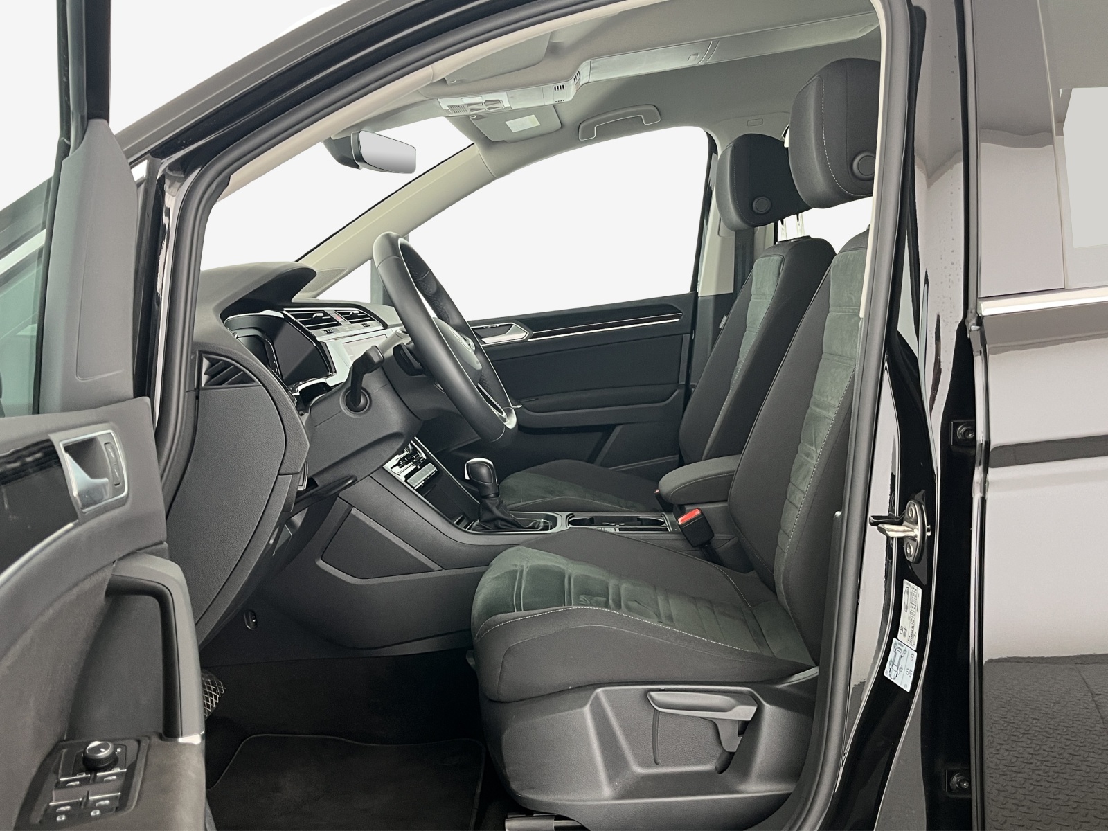 VW Touran 1.5 TSI EVO Highline DSG-image-7