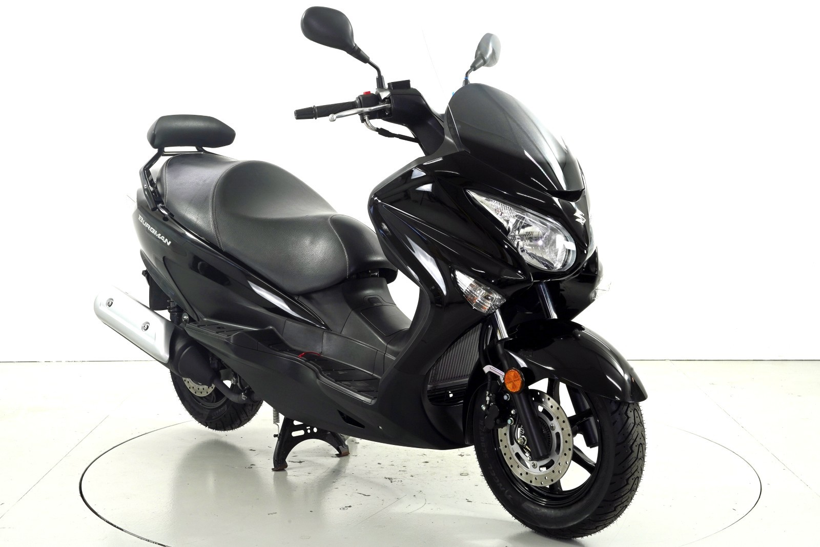 SUZUKI UH125A-showroom-element-1