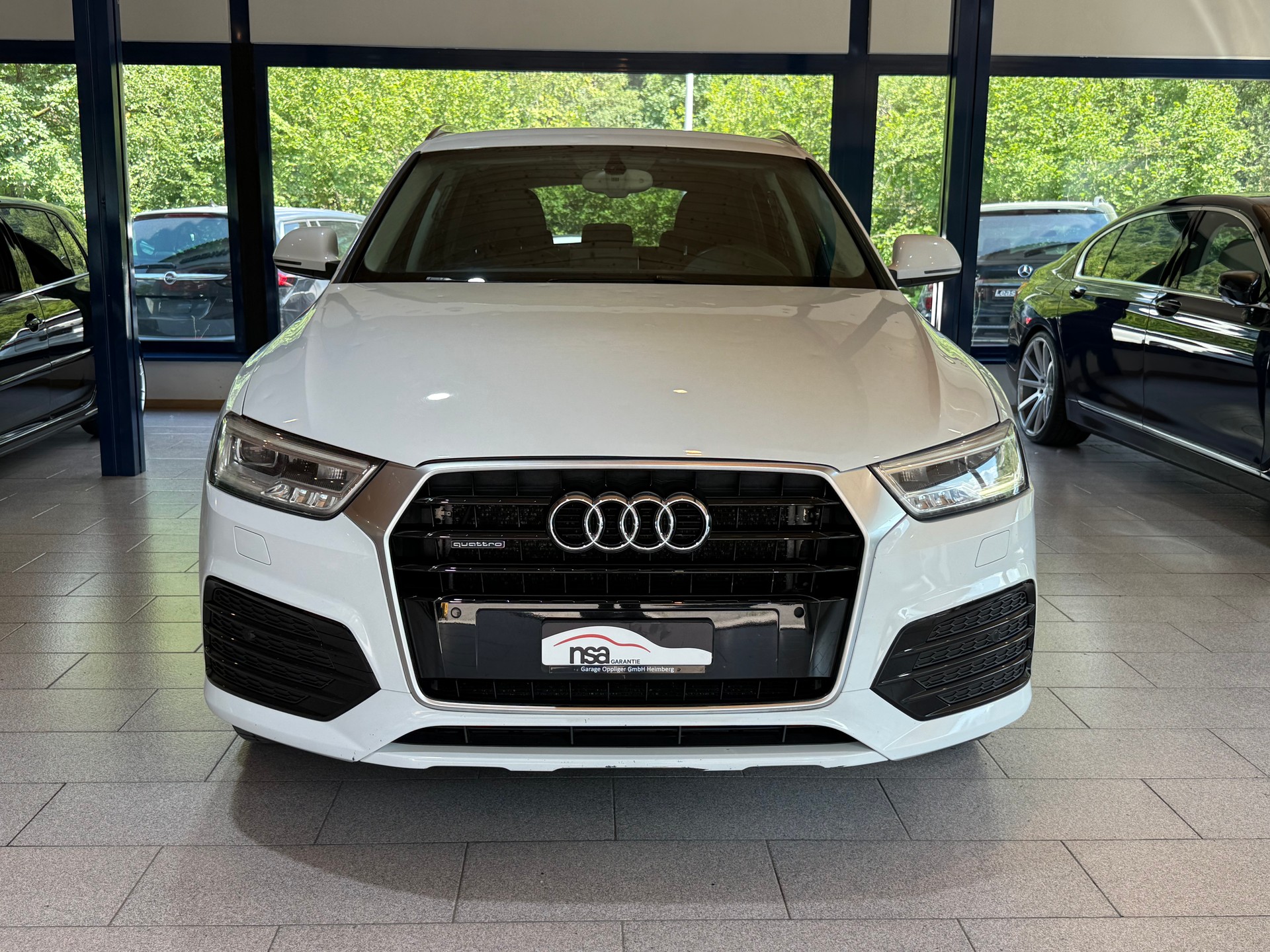 AUDI Q3 2.0 TDI sport quattro S-tronic-image-1