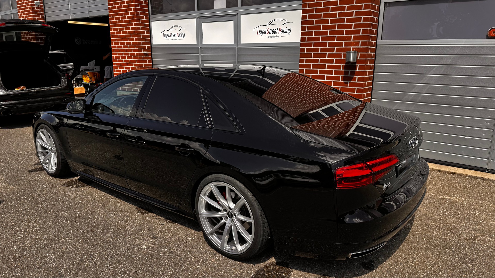AUDI A8 3.0 TDI quattro tiptronic-image-3
