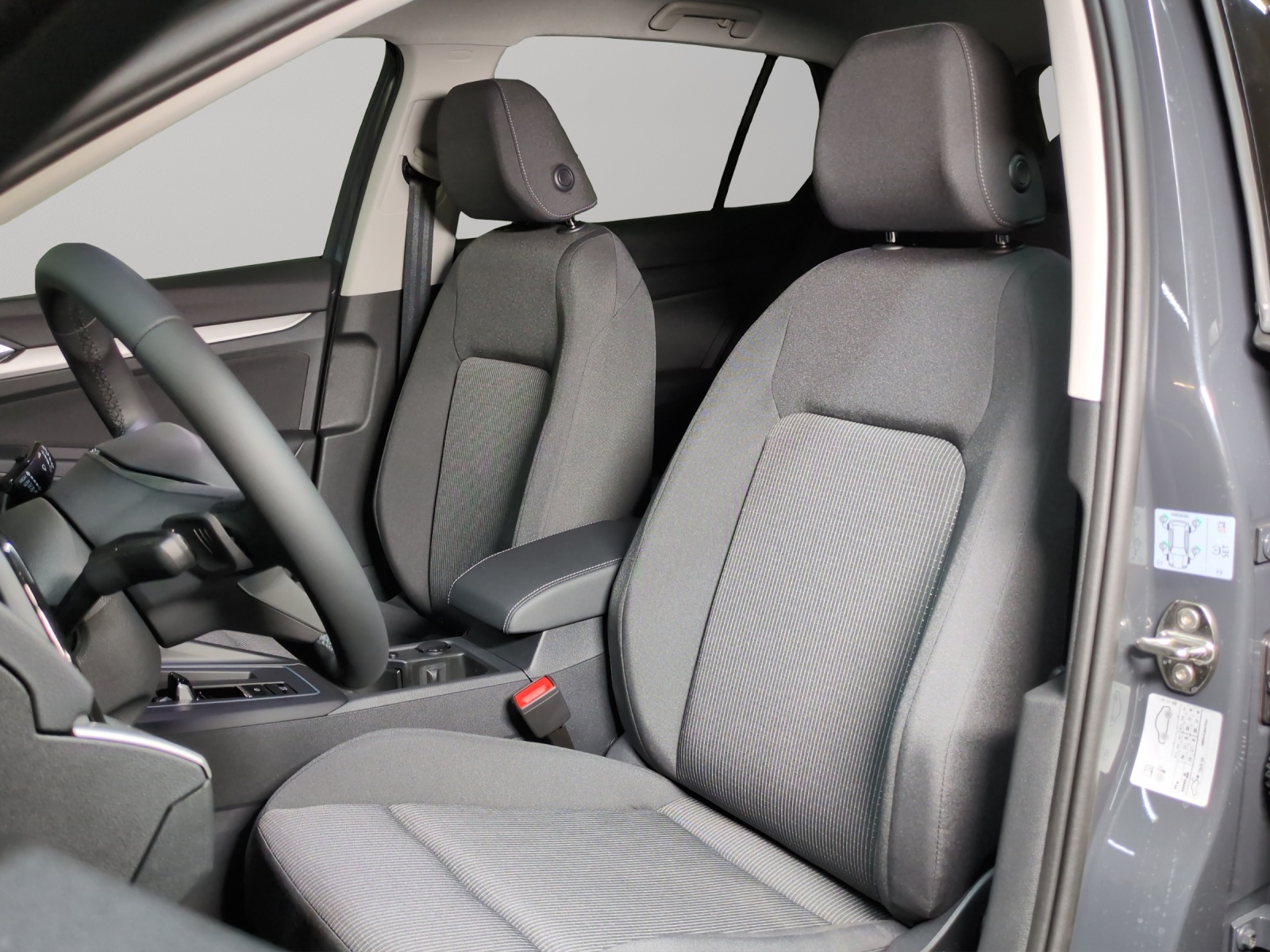 VW Golf 1.5 e TSI mHEV Value DSG-image-5