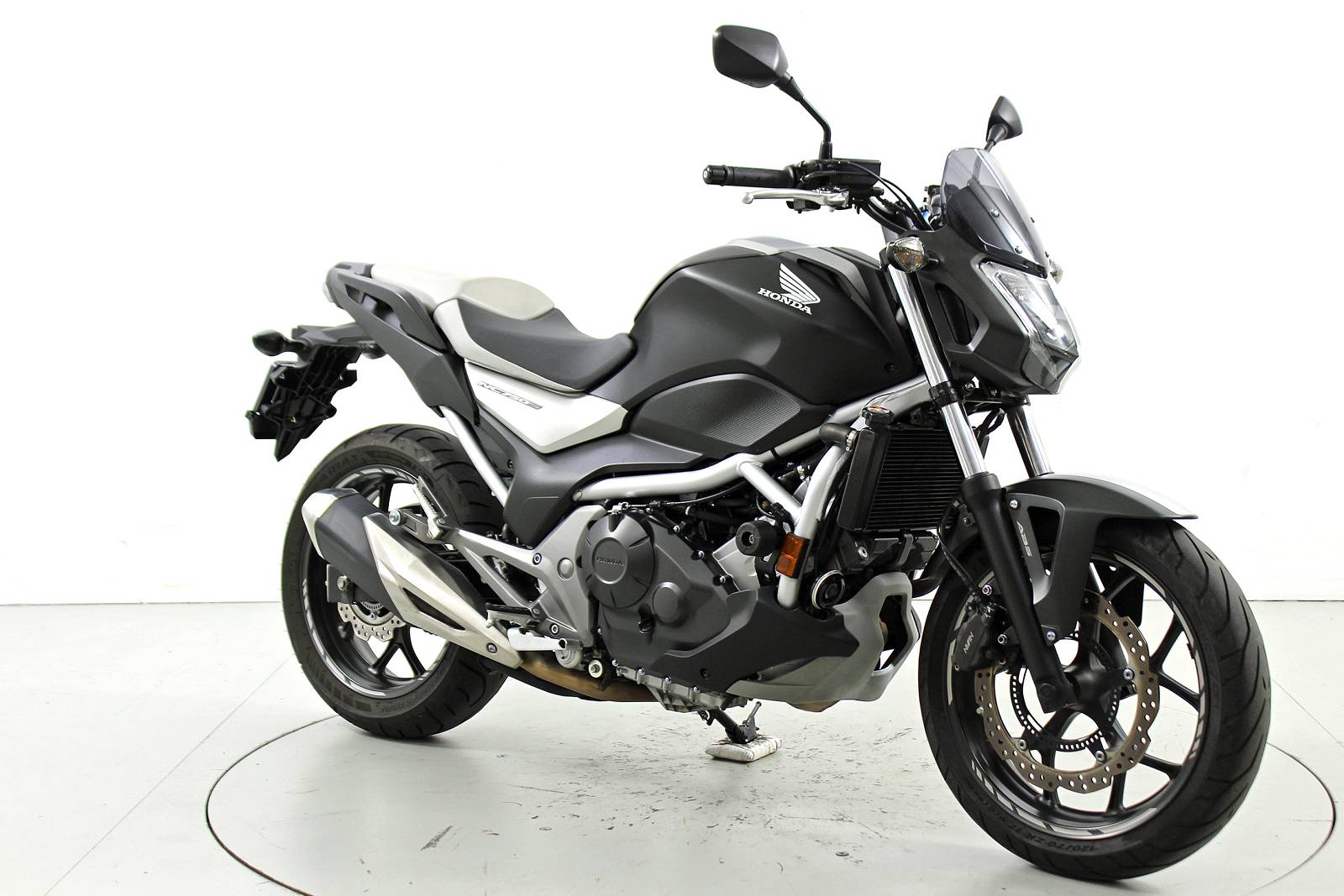 HONDA NC 750 S ABS-showroom-element-1