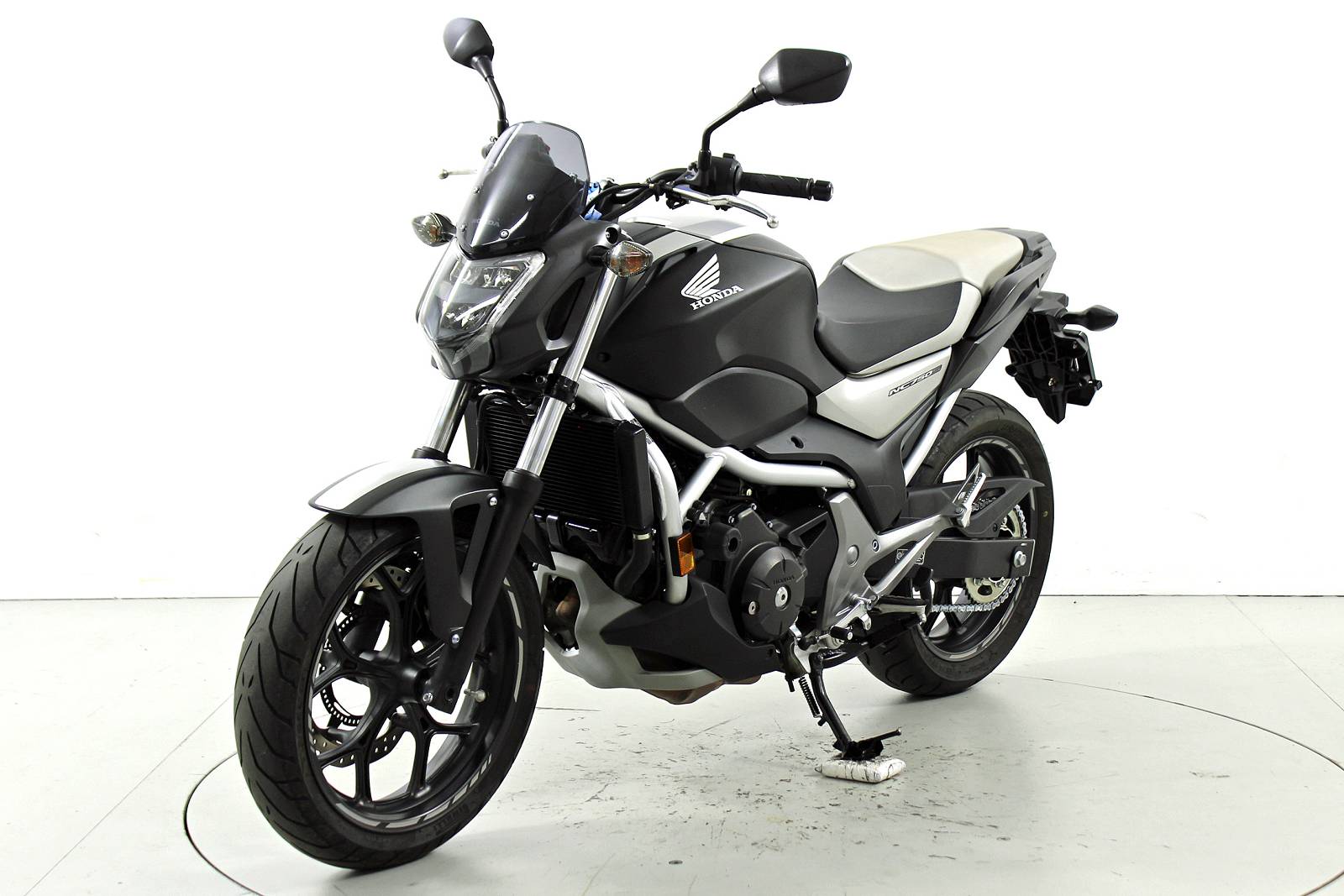 HONDA NC 750 S ABS-showroom-element-2