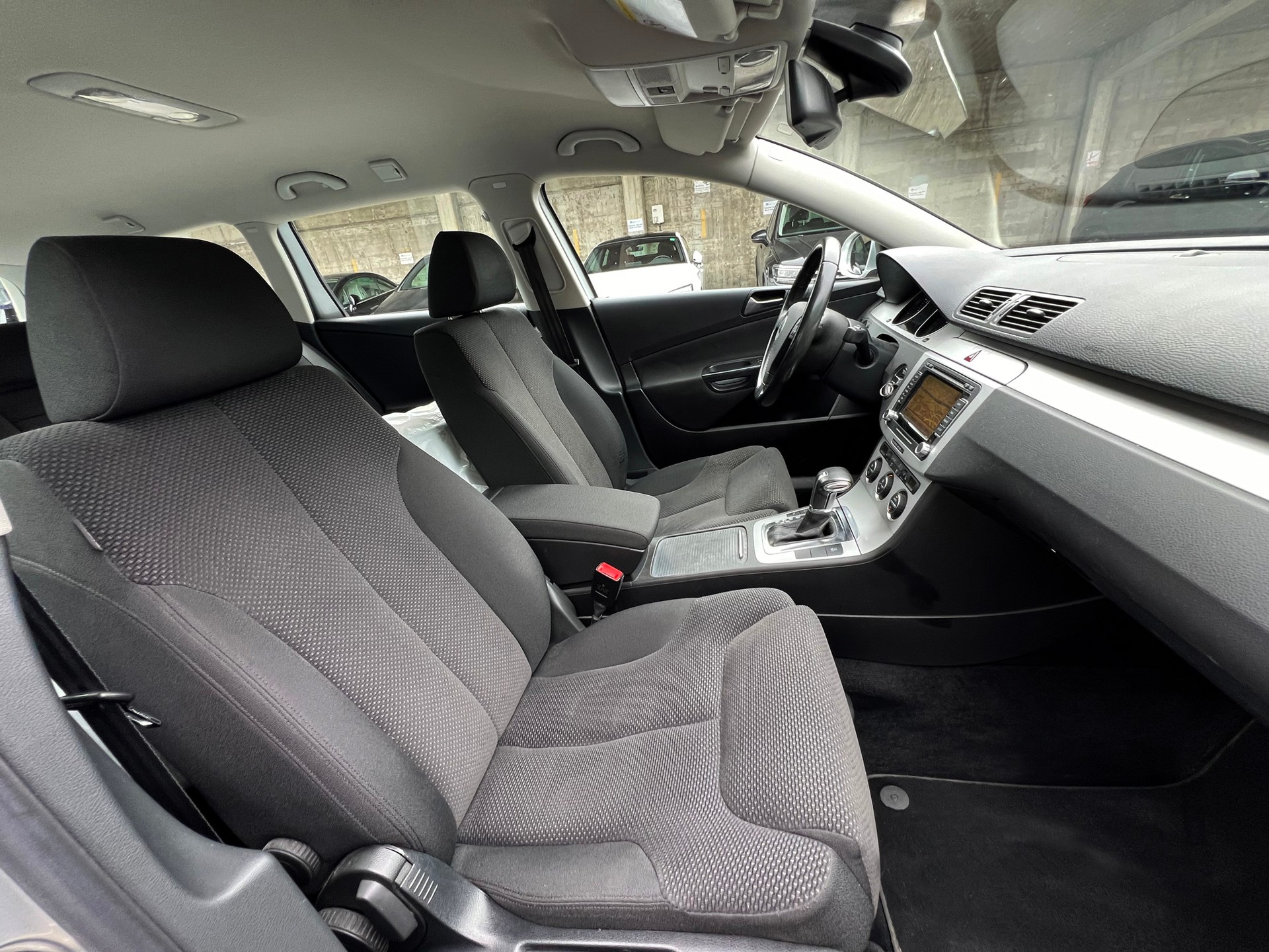 VW Passat Variant 1.4 TSI Comfortline DSG-Automat-image-6
