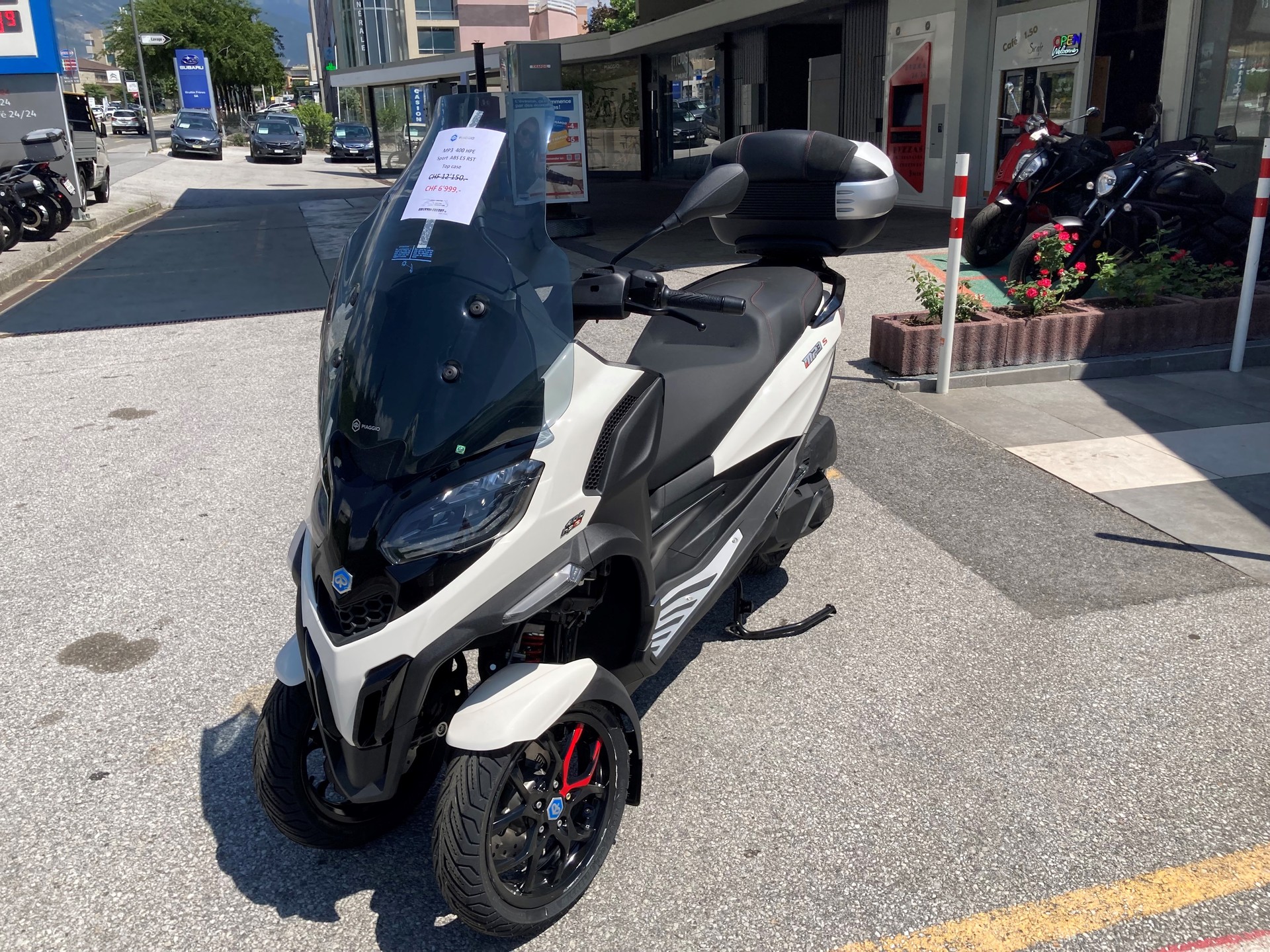 PIAGGIO MP3 400 Sport RST