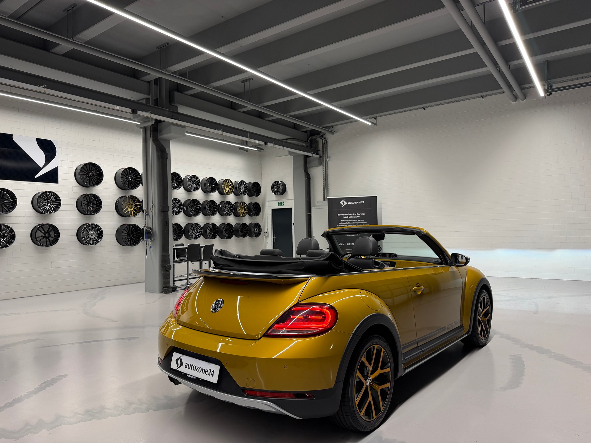 VW Beetle Cabriolet 1.4 TSI BlueMT Dune *CH-Auto*Frisch ab MFK*Garantie*-showroom-element-3