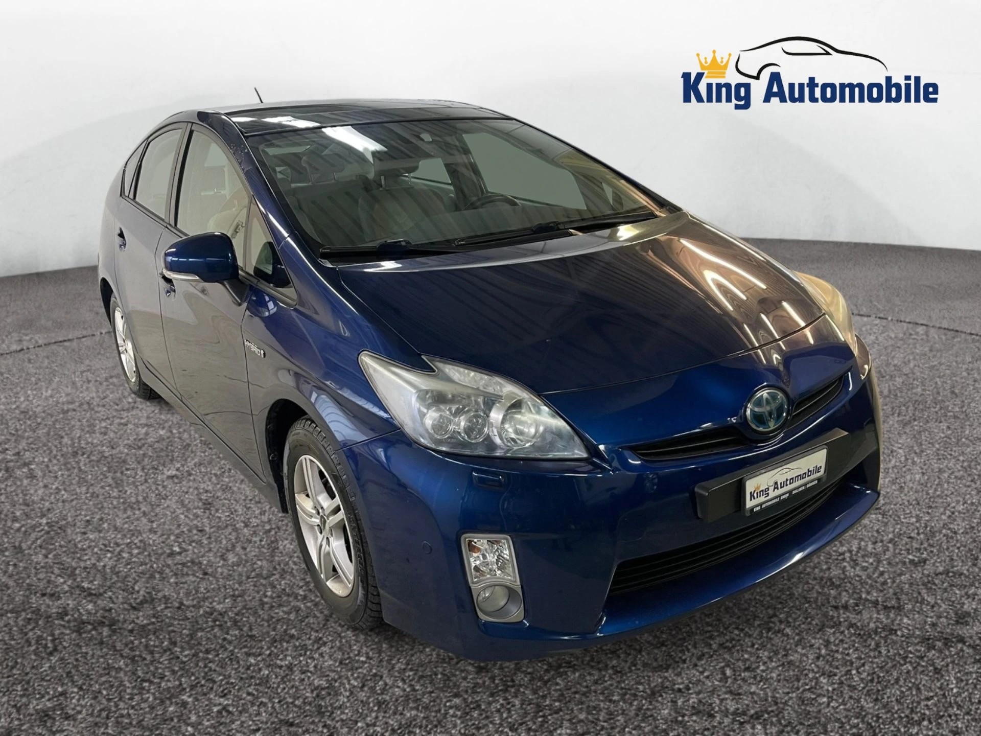 TOYOTA Prius 1.8 16V HSD Sol Premium | CH-Auto | Ab MFK 05.2025 | Leder | RF-Kamera-image-3