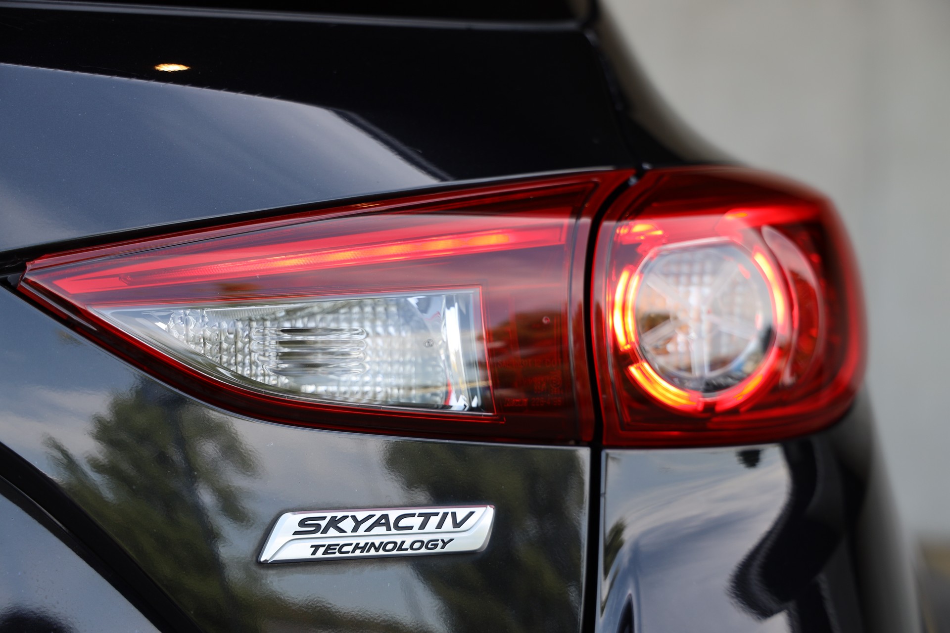 MAZDA 2.0 165 Revolution-image-15