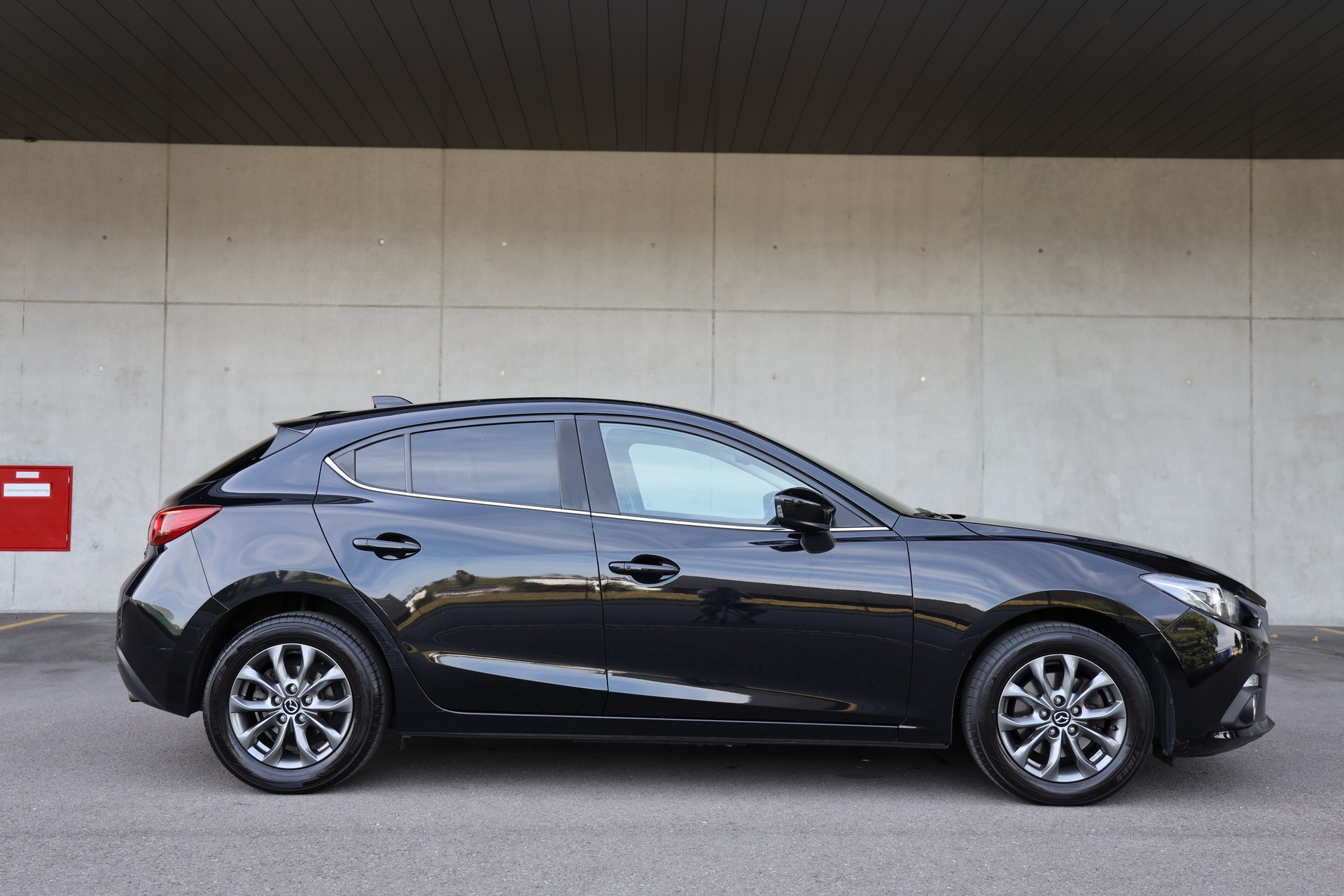 MAZDA 2.0 165 Revolution-image-5