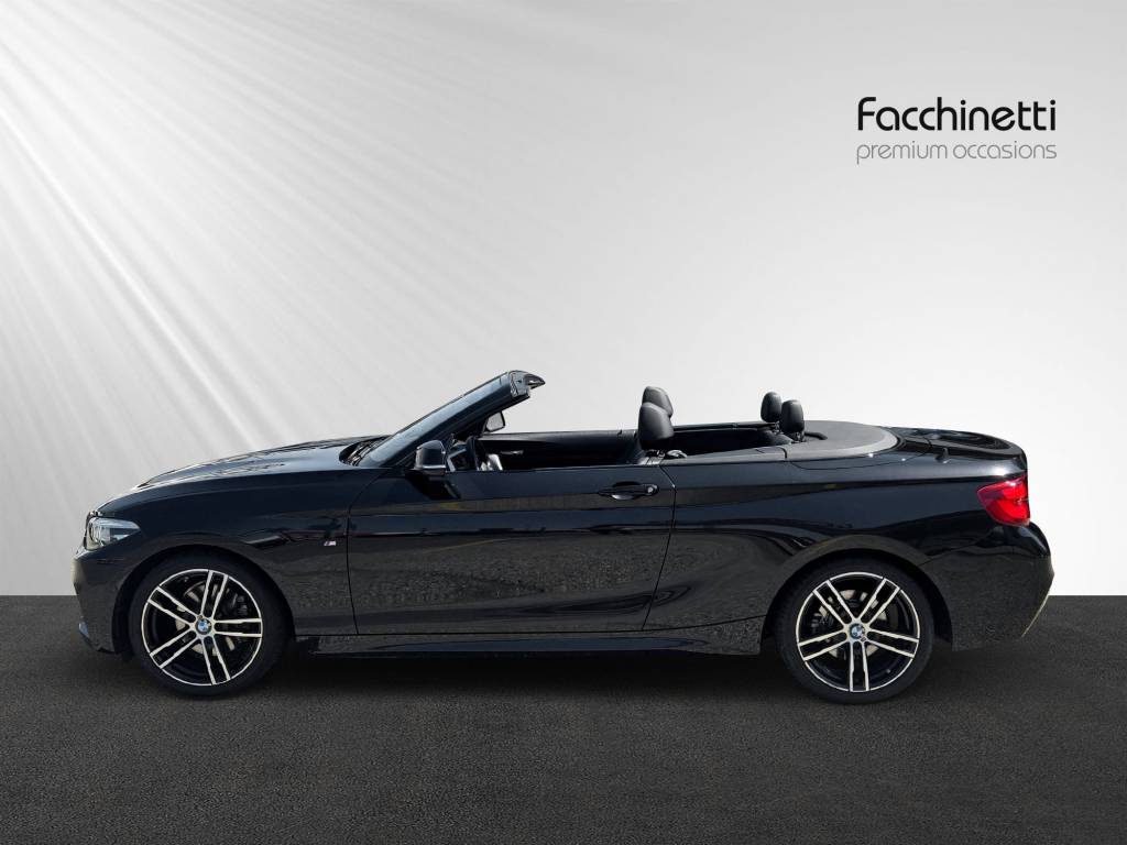 BMW 220i Steptronic M Sport-image-2