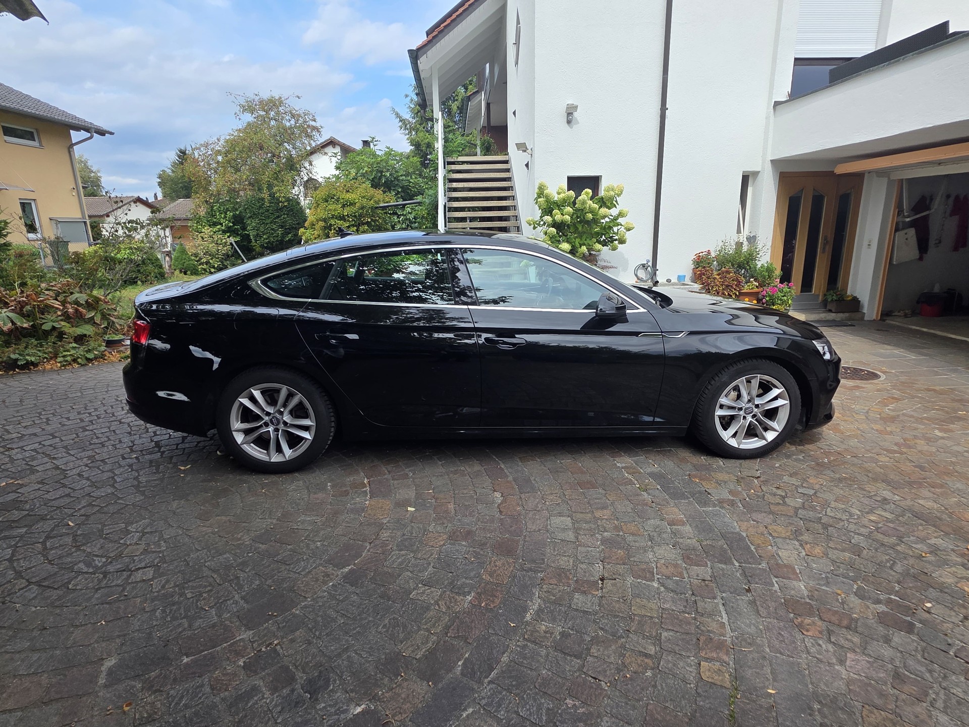 AUDI 2.0 TDI 190 Sport S-Tronic-image-4