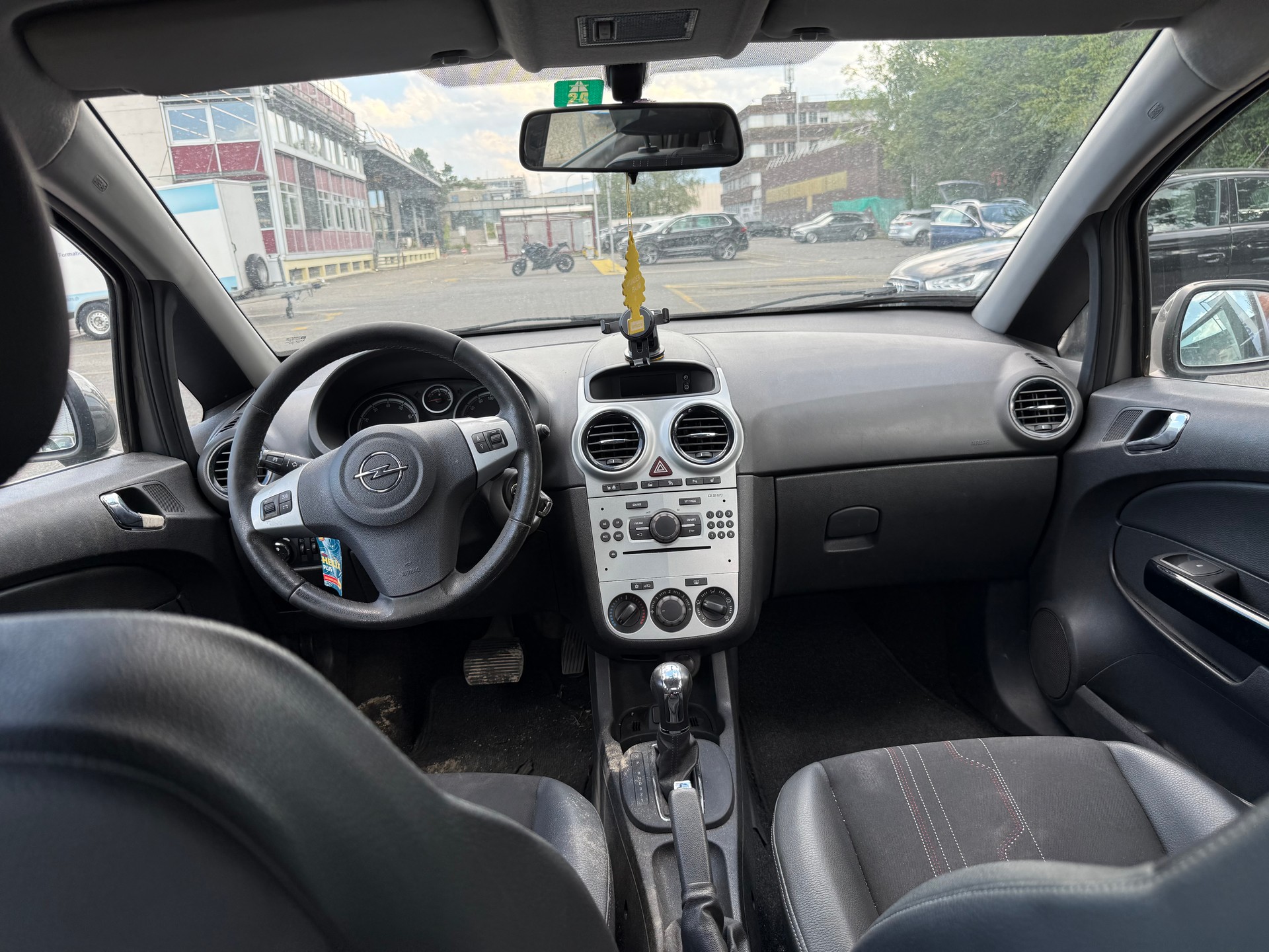 OPEL Corsa 1.4 TP Enjoy-image-7