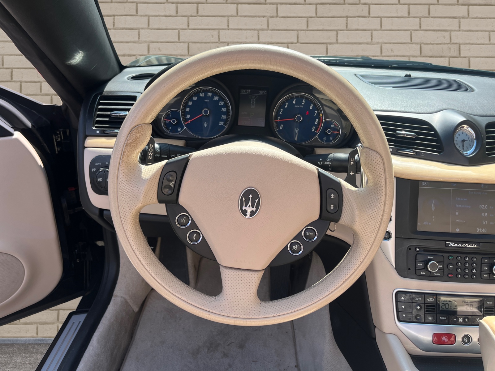 MASERATI GranCabrio Automatica-image-9