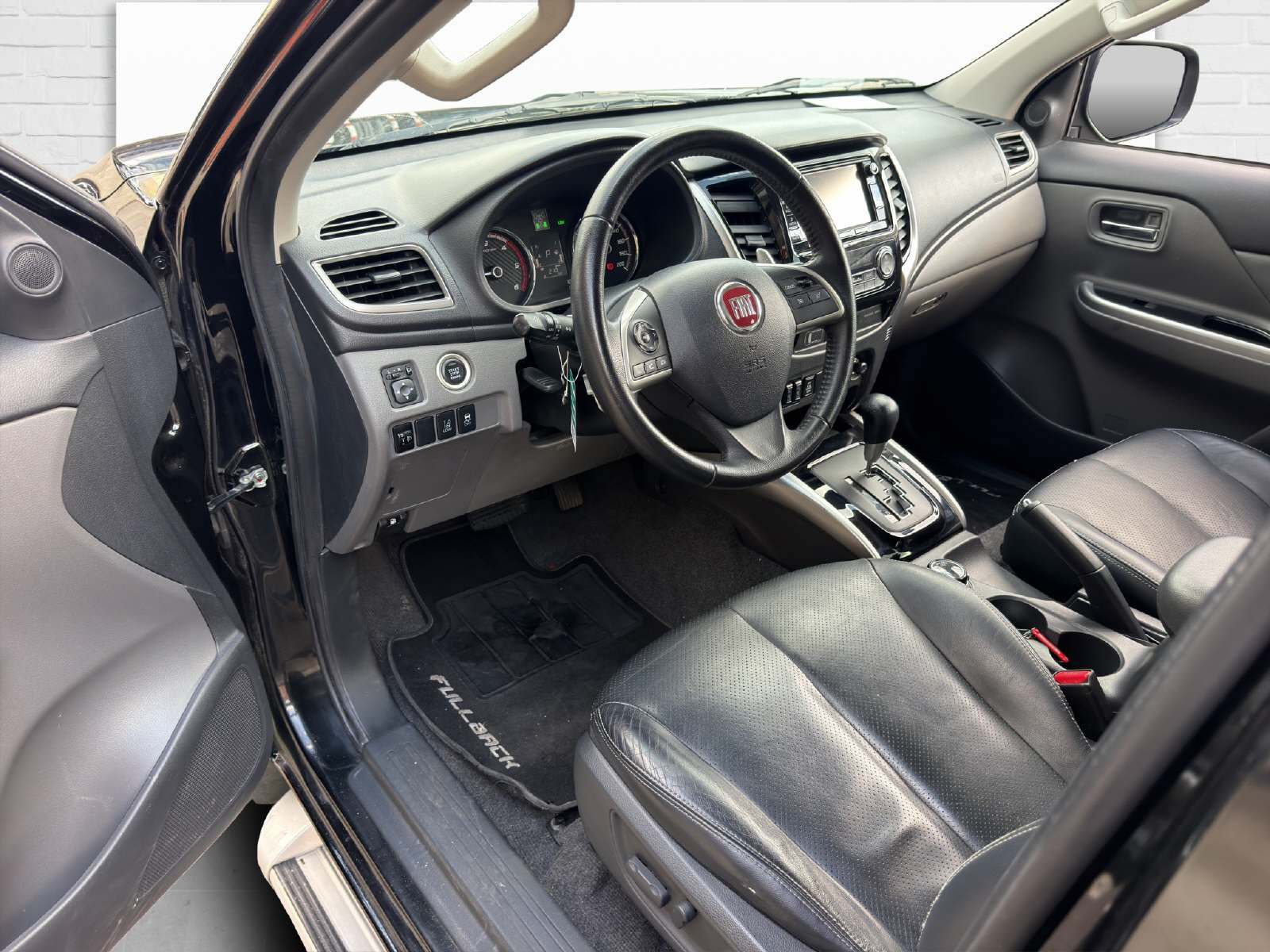FIAT Fullback DKab. Pick-up 2.4 HDi Swiss-image-8