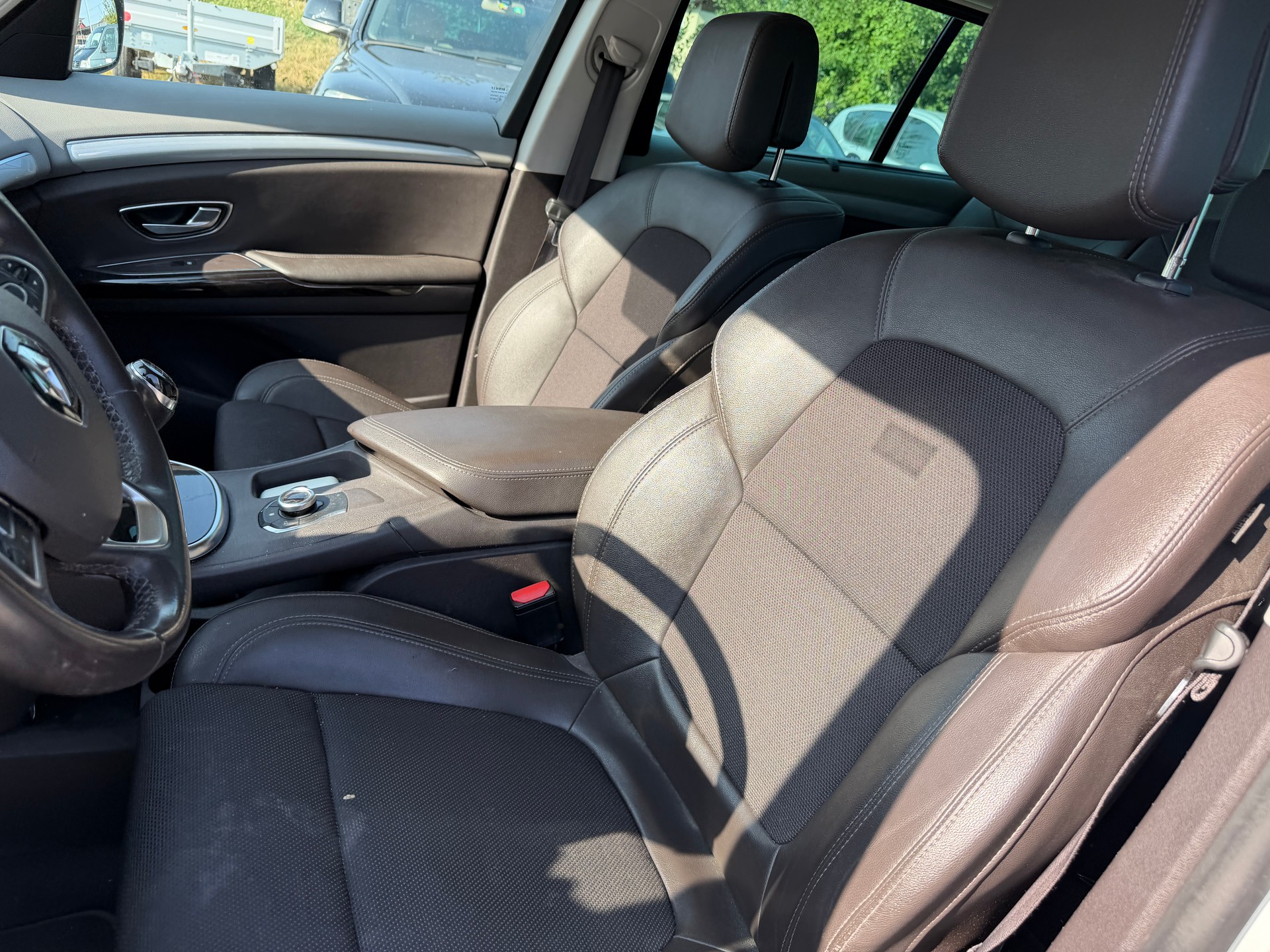 RENAULT Espace 1.6 dCi Life-image-7