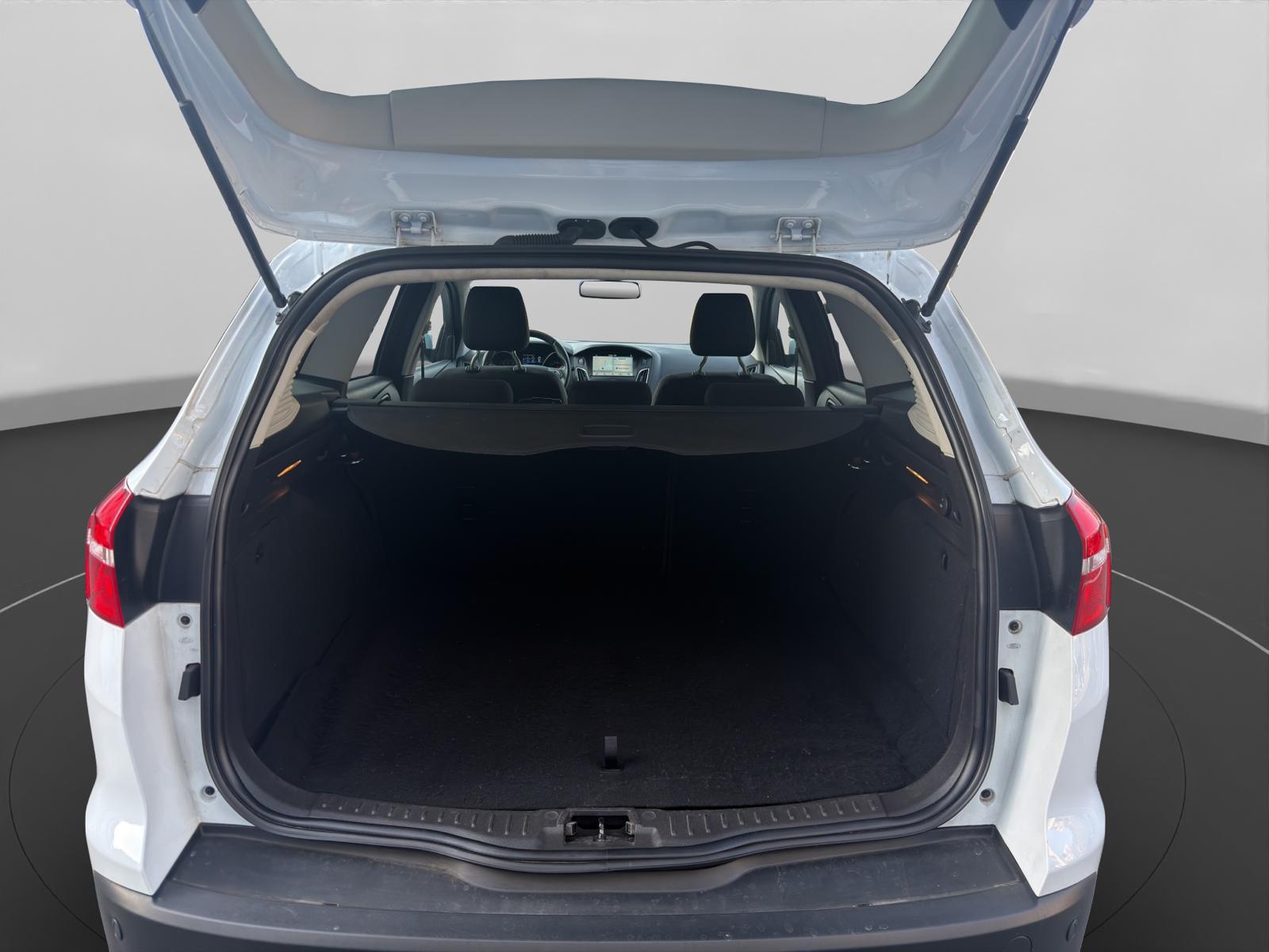 FORD Focus 1.0 SCTi Trend-image-13