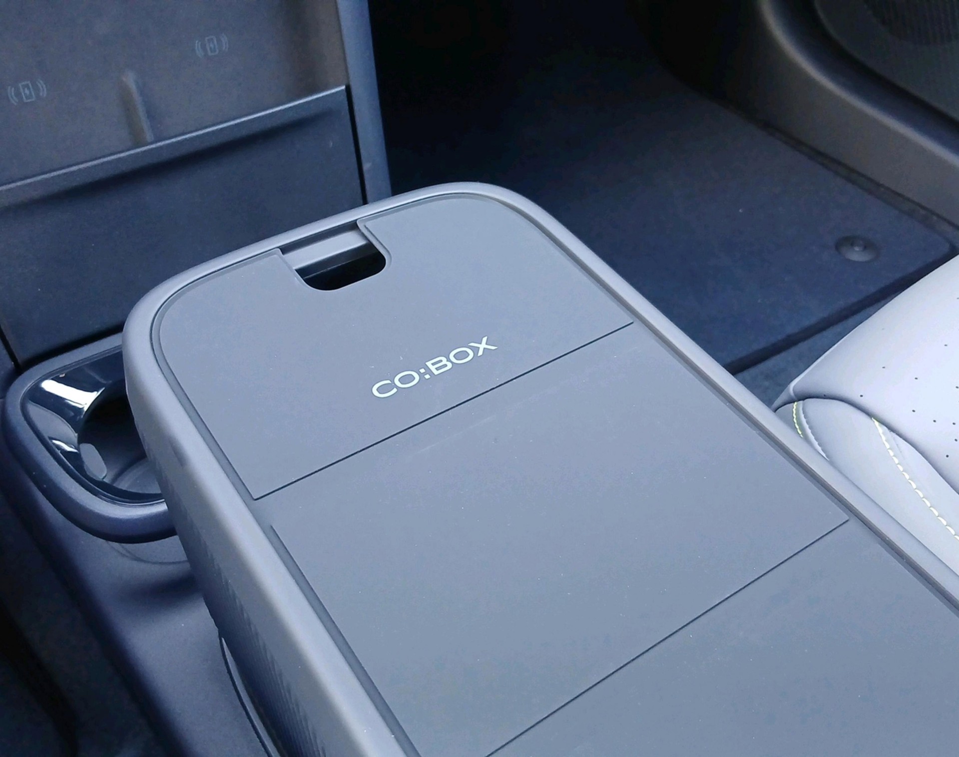 LYNK & CO 02-image-17