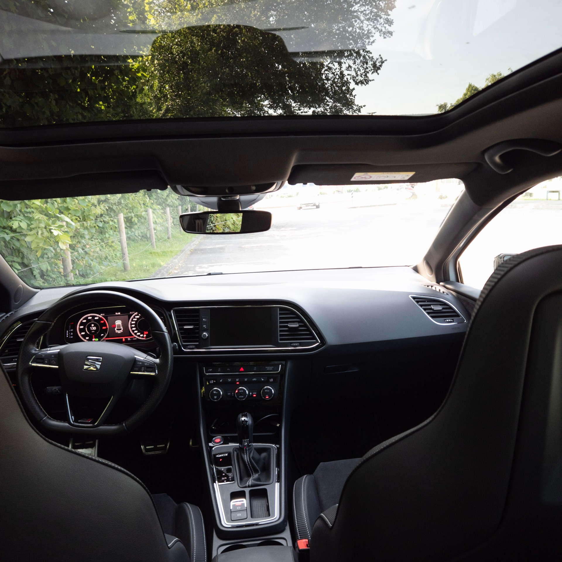 SEAT 2.0 TSI 300 Cupra 4Drive DSG-image-5