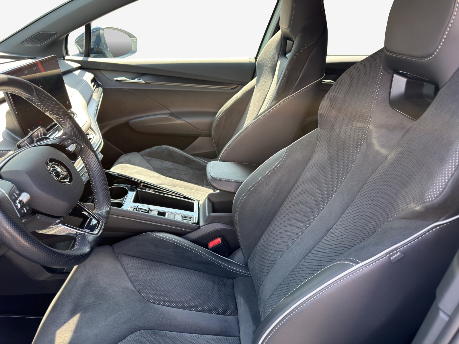 SKODA Enyaq iV 80x SportLine-image-8