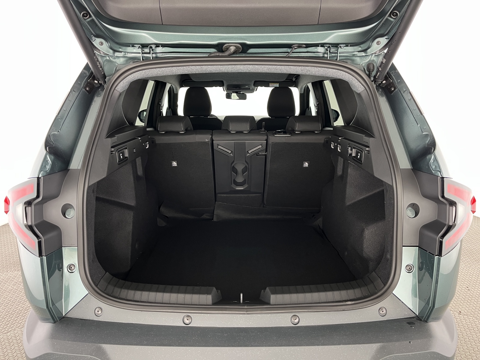DACIA Bigster 1.2 Hybrid Journey 4WD-image-17