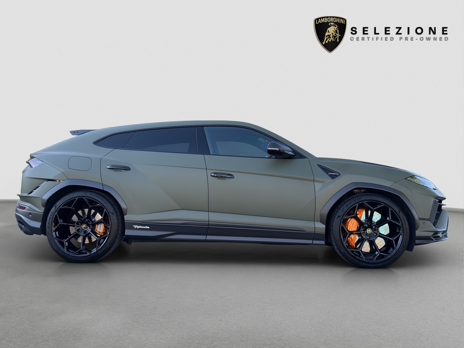 LAMBORGHINI Urus Performante E-Gear-image-1