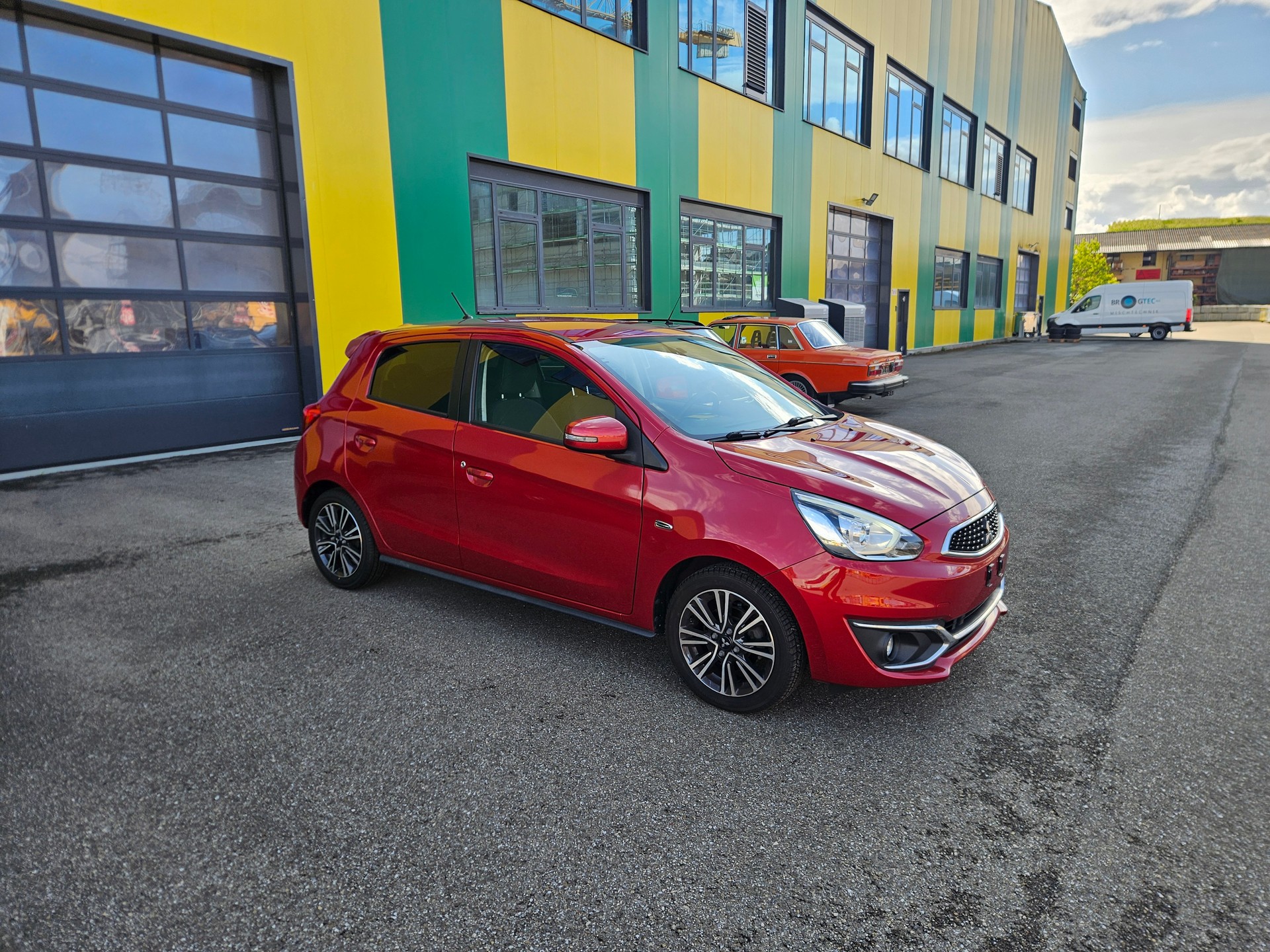 MITSUBISHI Space Star 1.2 Style Anniversary CVT-image-2