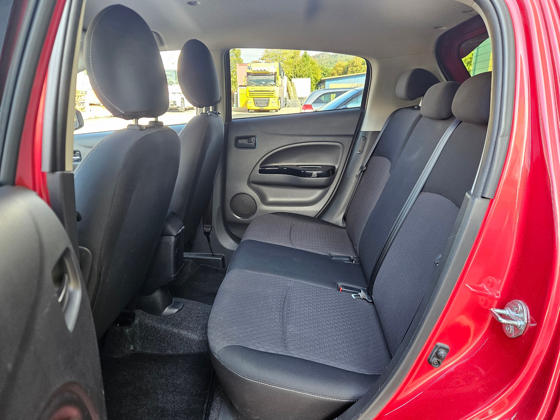 MITSUBISHI Space Star 1.2 Style Anniversary CVT-image-14