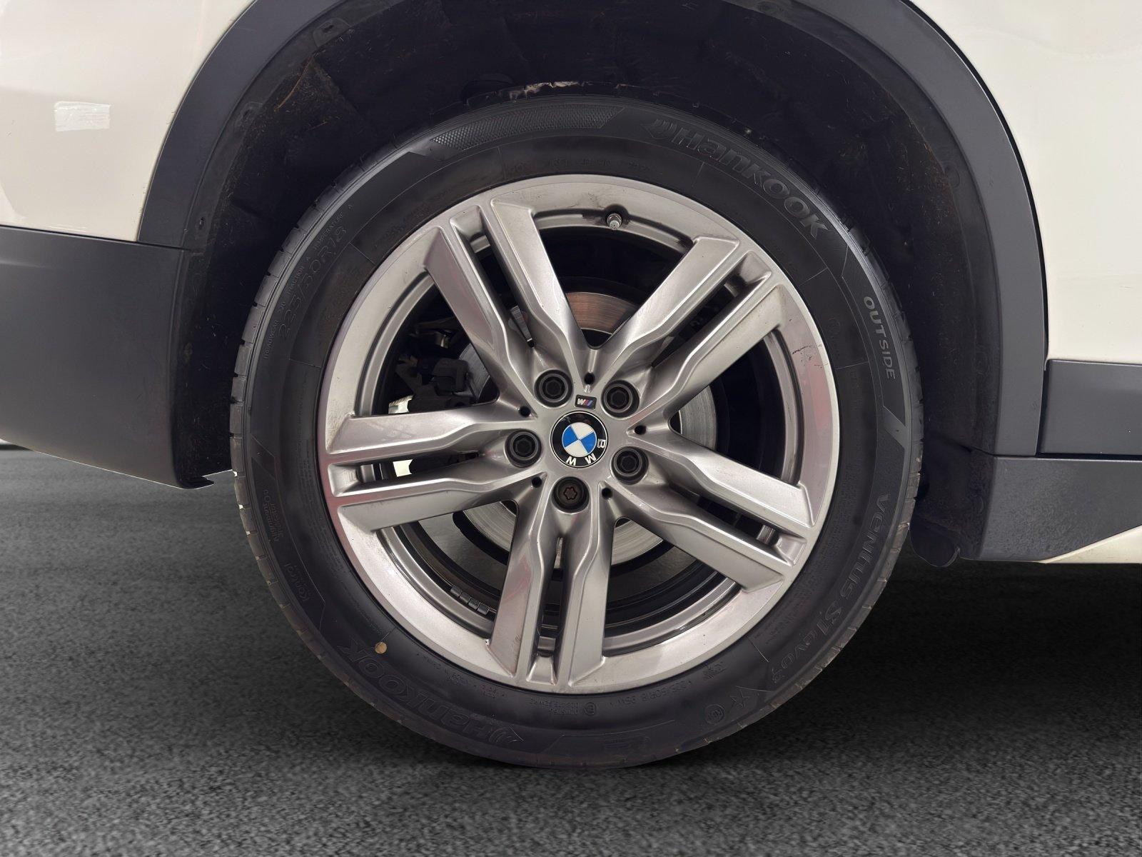 BMW X1 20d xDrive-image-10