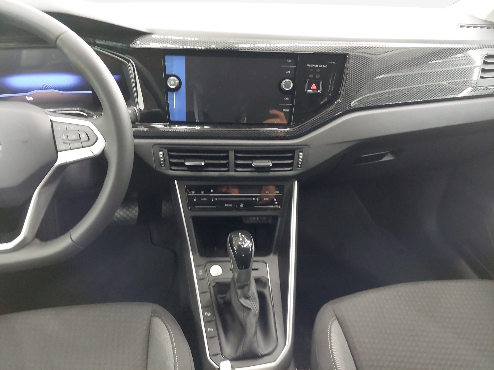 VW Polo 1.0 TSI Life DSG-image-10