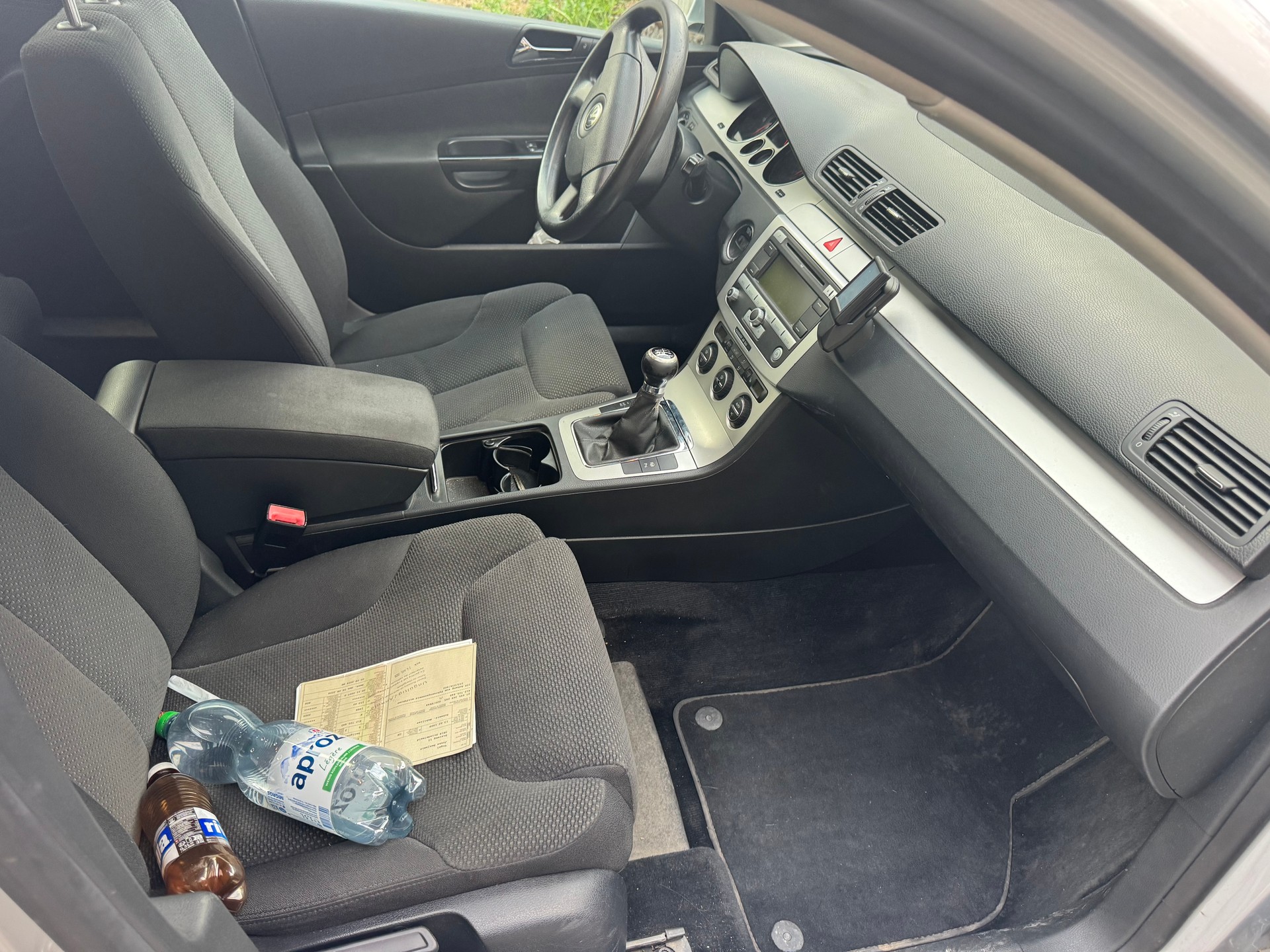 VW Passat Variant 2.0 TDI Trendline 4Motion-image-3