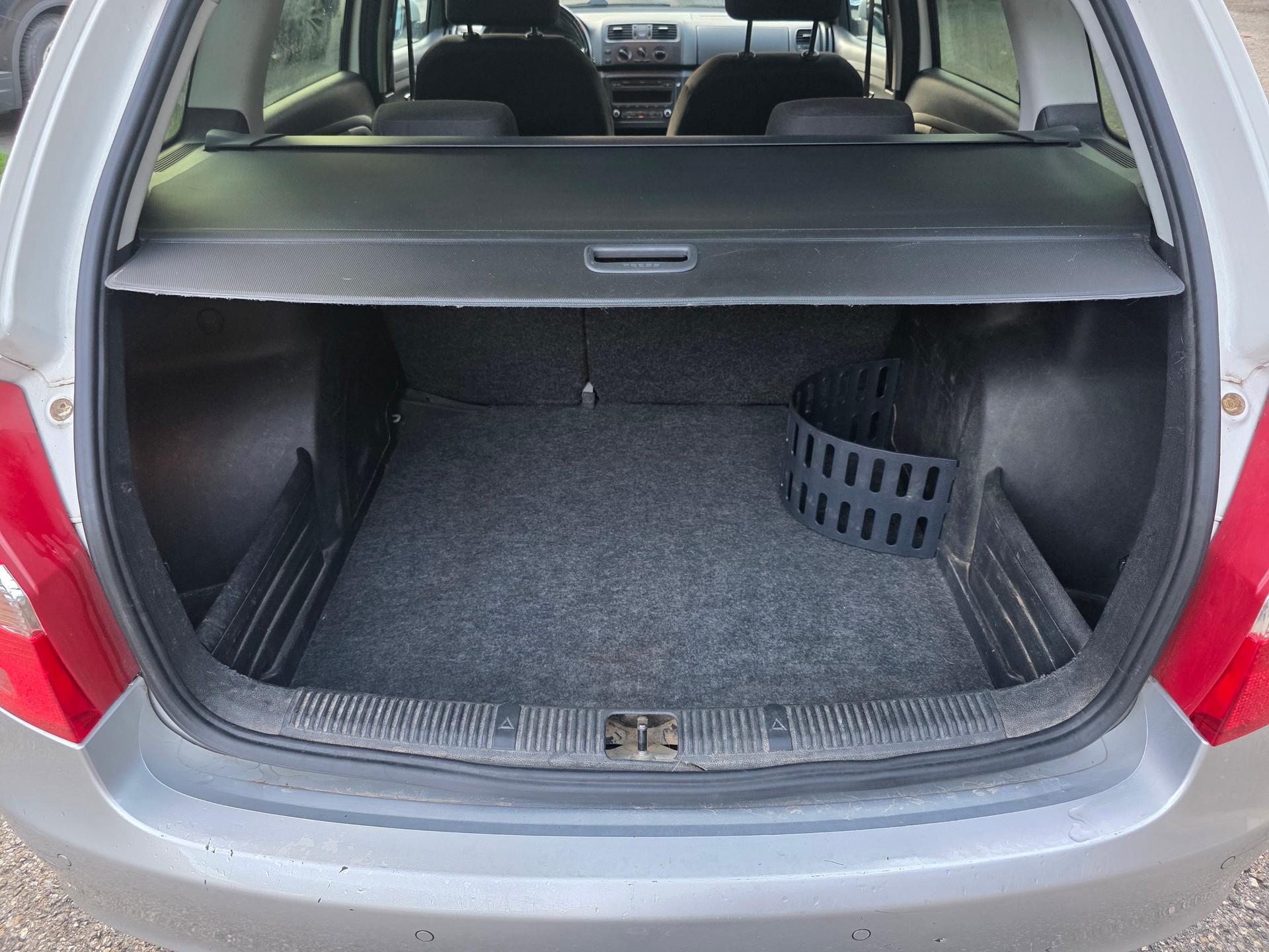 SKODA Fabia 1.6 TDI Ambiente-image-11