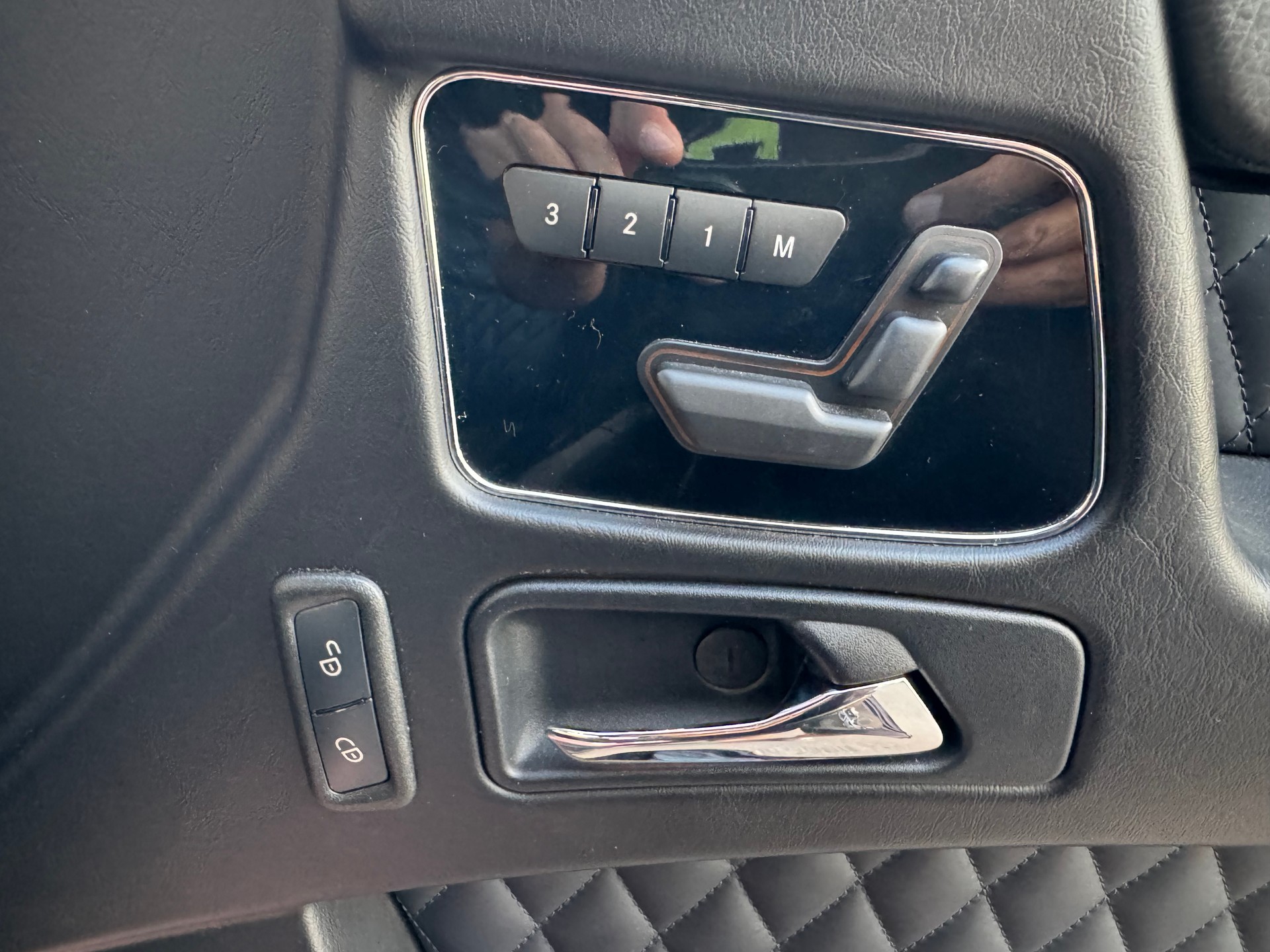 MERCEDES-BENZ G 63 AMG Speedshift Plus 7G-Tronic-image-14
